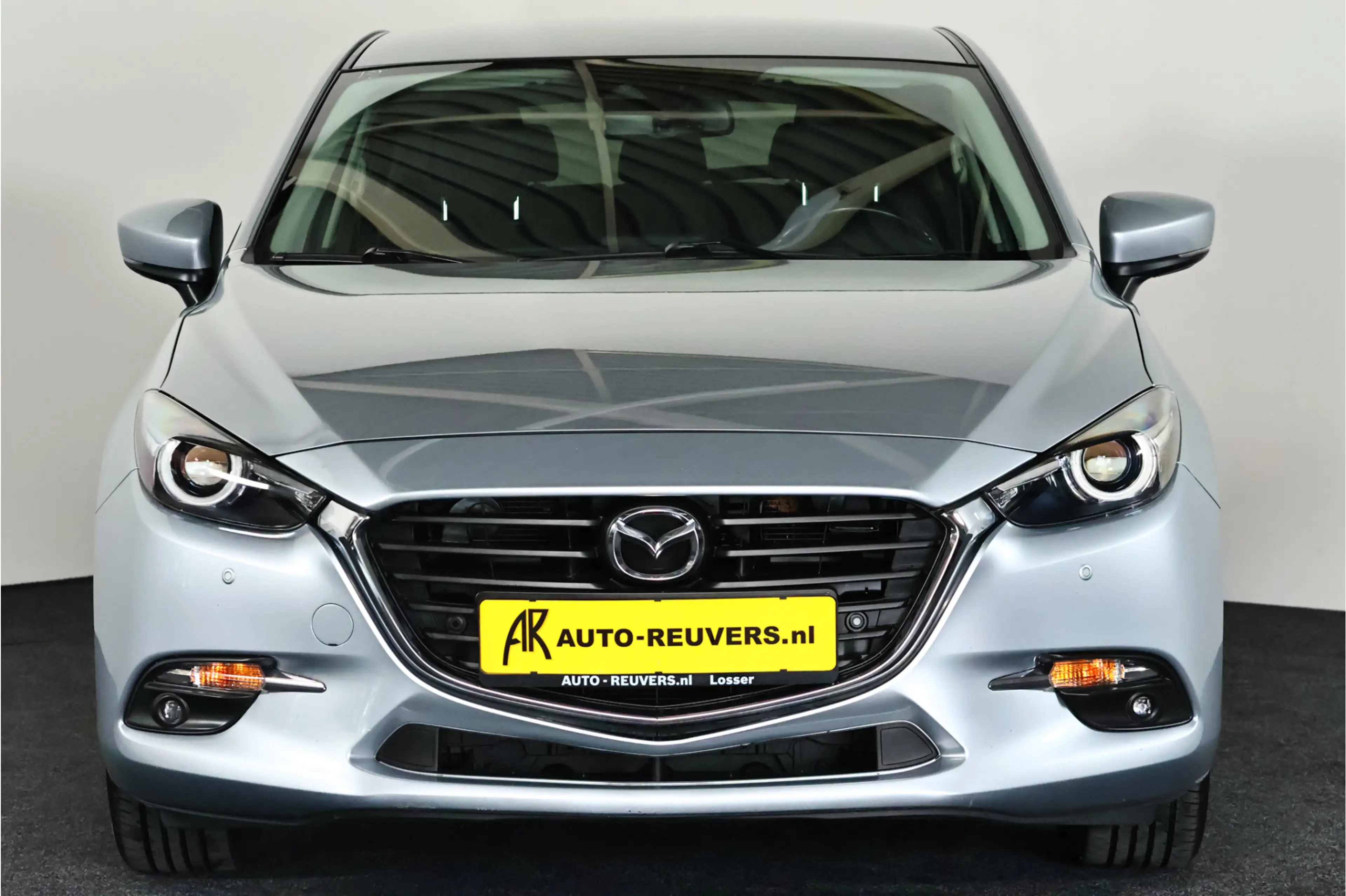 Mazda 3 2.0 SkyActiv-G 120 GT-M / Navi / LED / Clima / Cru — photo 4