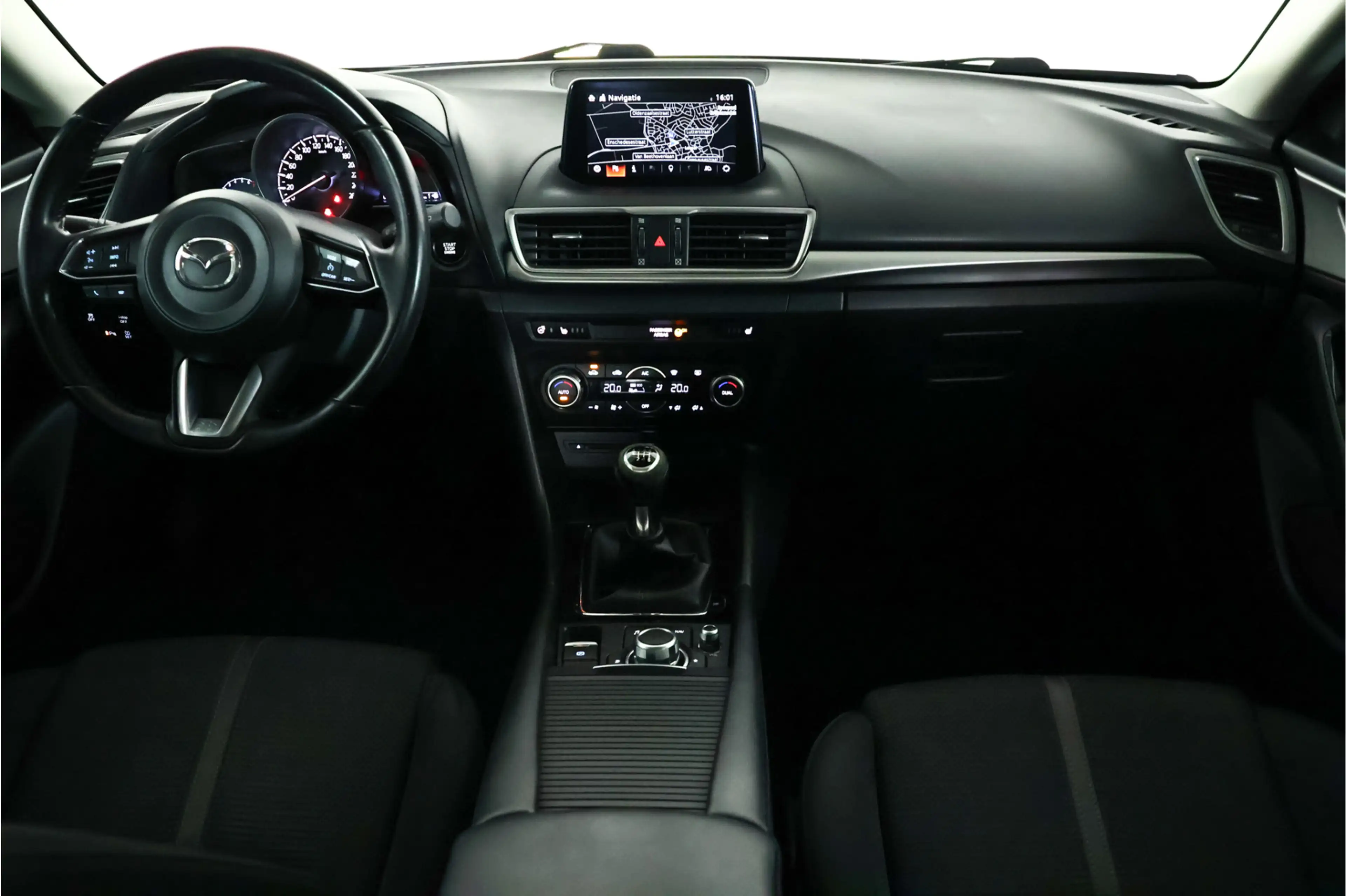 Mazda 3 2.0 SkyActiv-G 120 GT-M / Navi / LED / Clima / Cru — photo 25