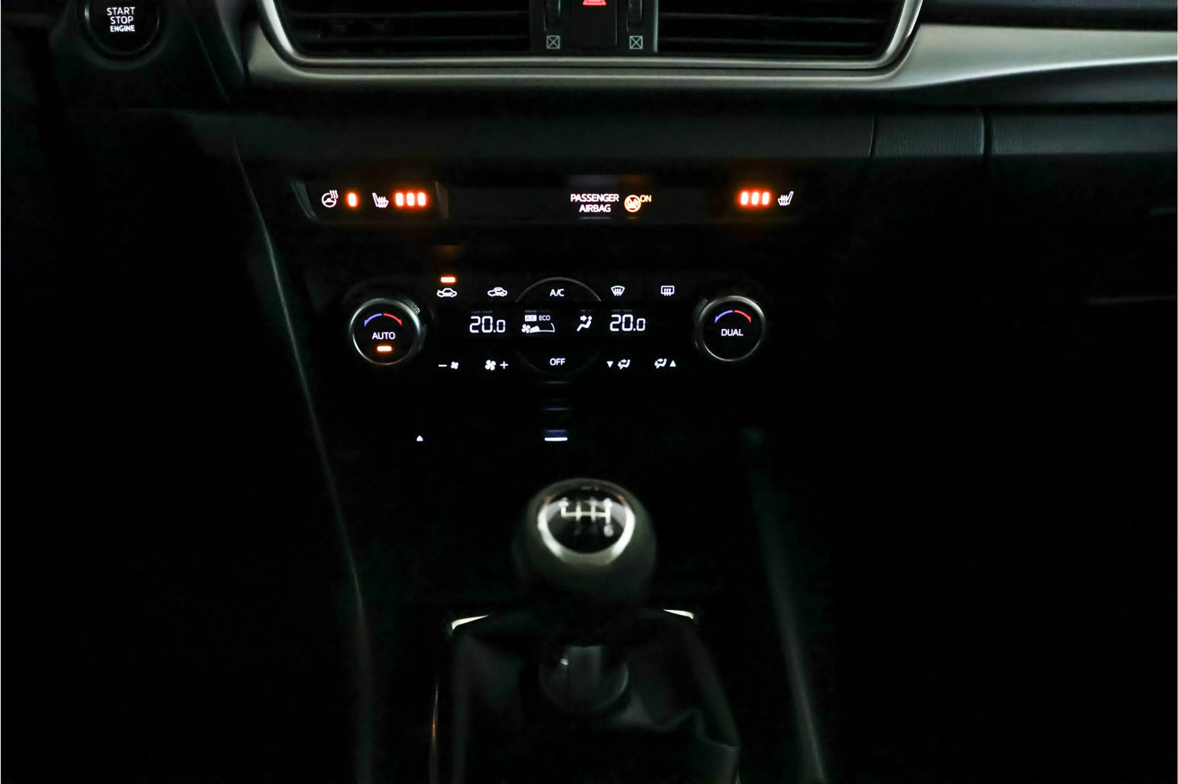 Mazda 3 2.0 SkyActiv-G 120 GT-M / Navi / LED / Clima / Cru — photo 15
