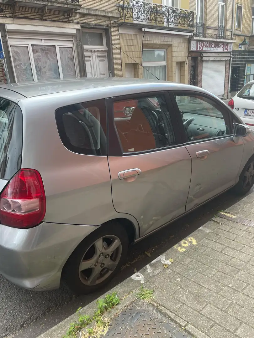 Honda Jazz 1.4 CVT ES Sport - 1