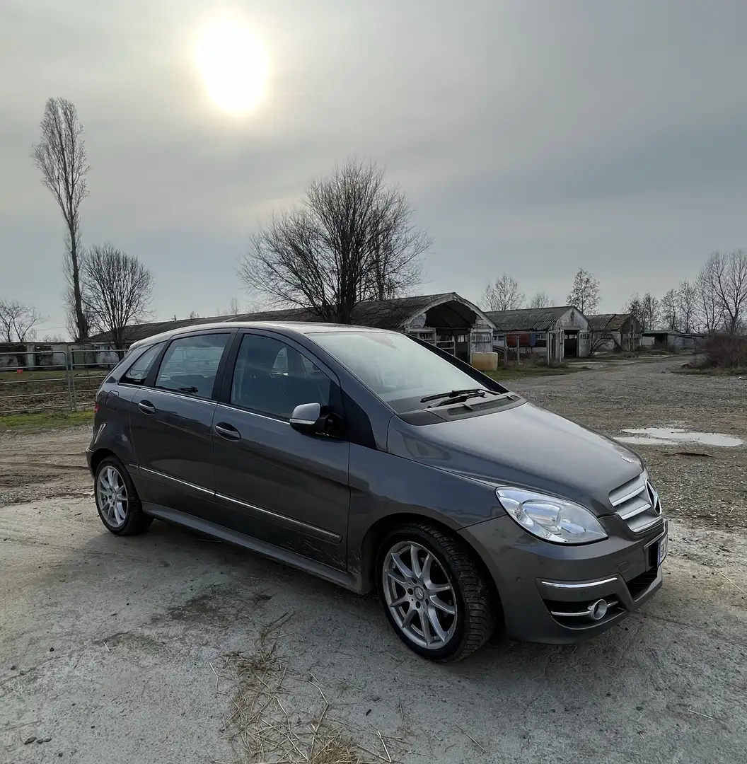 Mercedes-Benz B 200 cdi Premium - 1