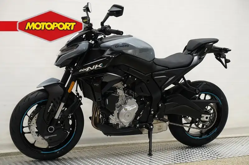 CFMOTO 675 NK - foto 8