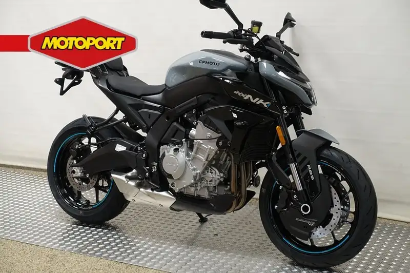 CFMOTO 675 NK - foto 4