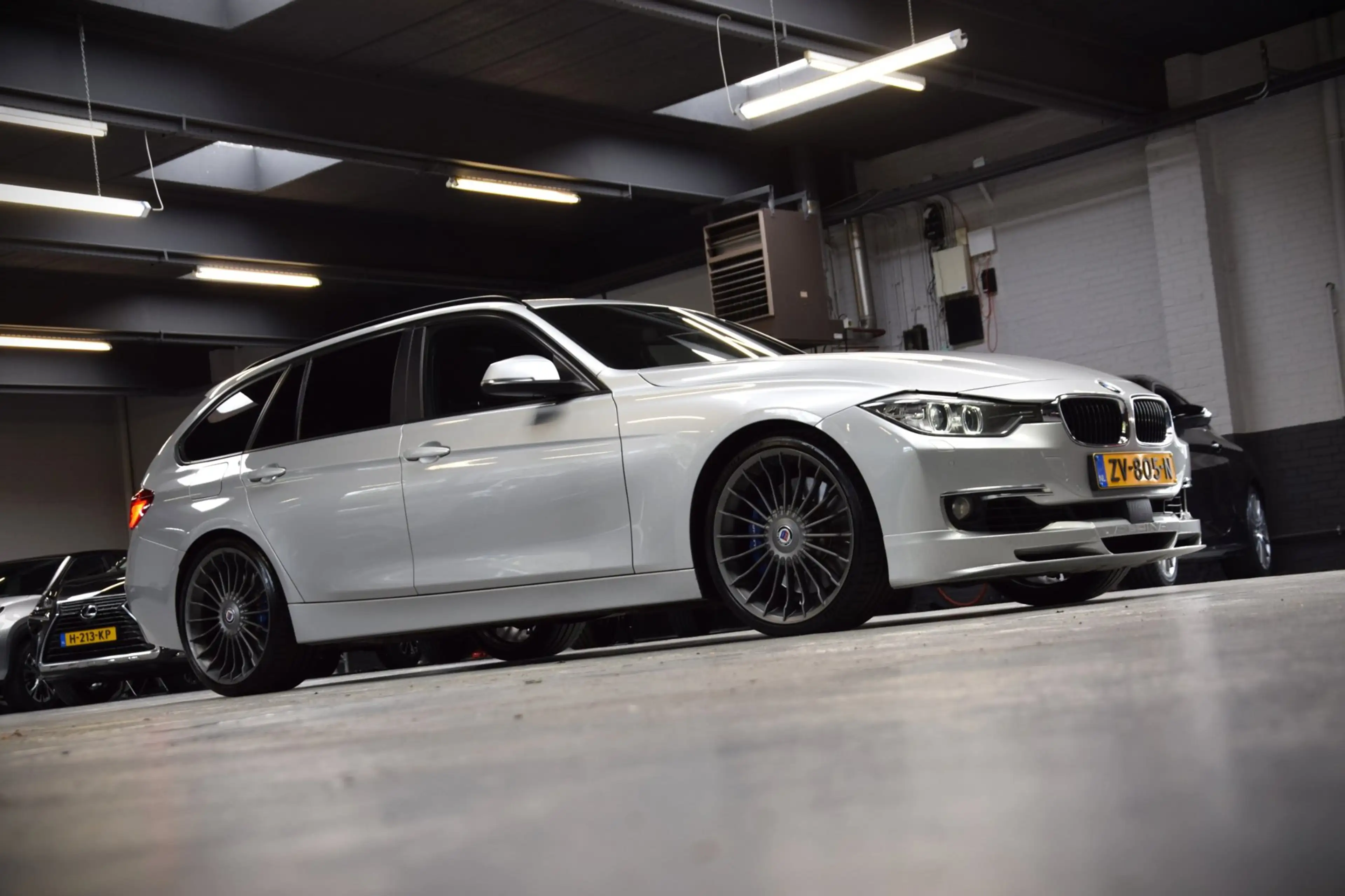 Alpina B3 BMW ALPINA BITURBO TOURING ALLRAD Panoramadak|Head — photo 23