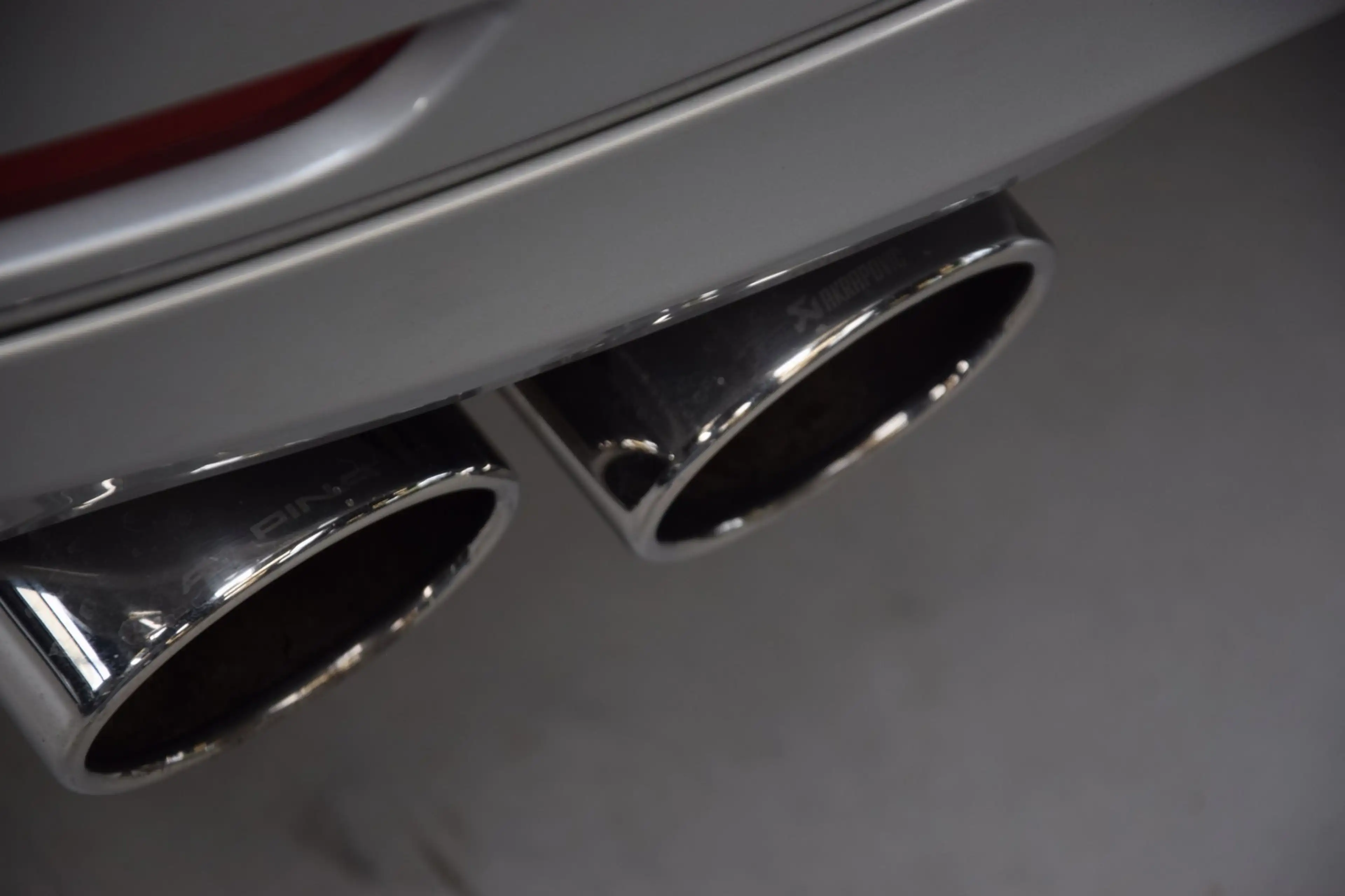 Alpina B3 BMW ALPINA BITURBO TOURING ALLRAD Panoramadak|Head — photo 34