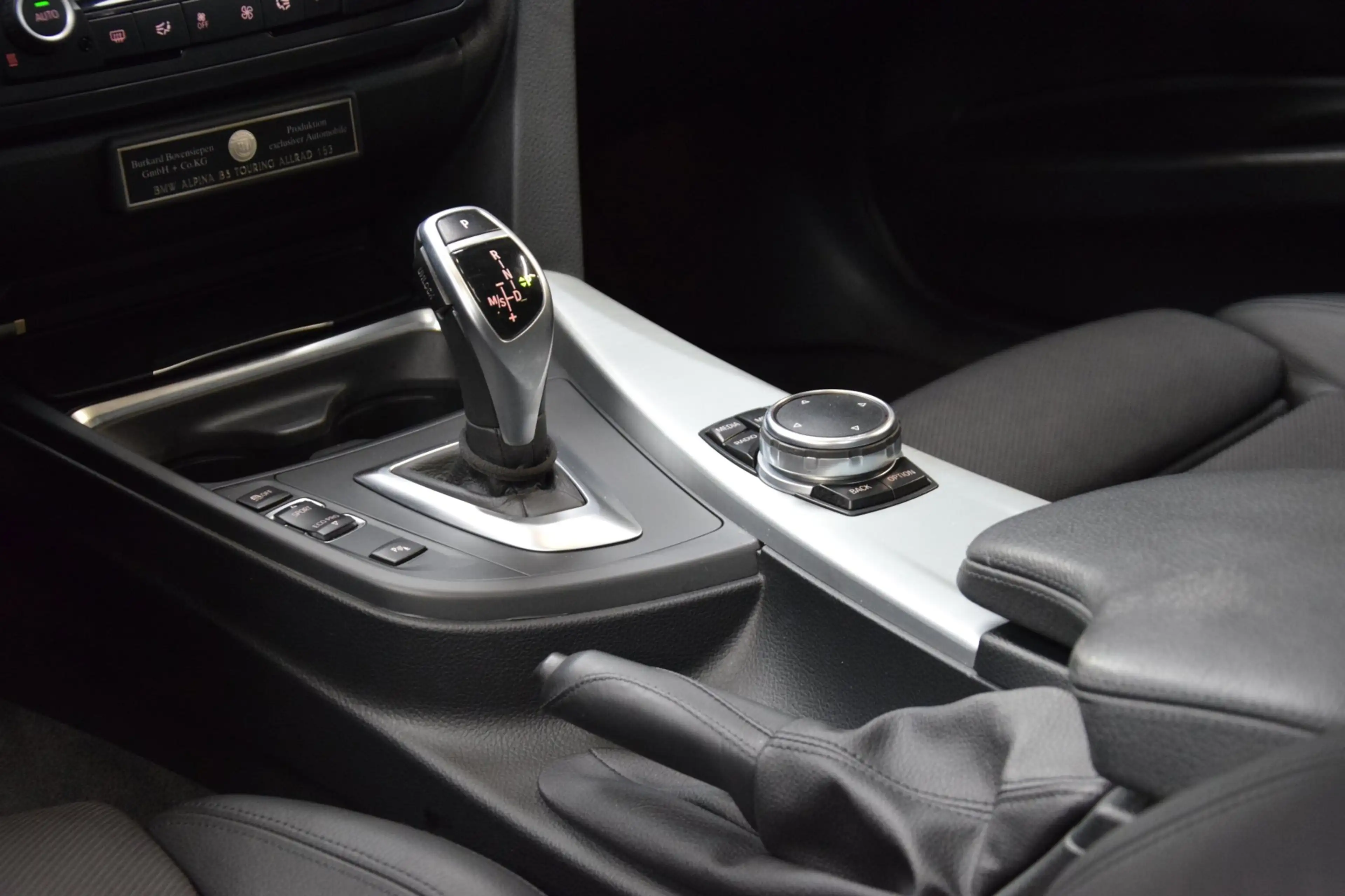 Alpina B3 BMW ALPINA BITURBO TOURING ALLRAD Panoramadak|Head — photo 9
