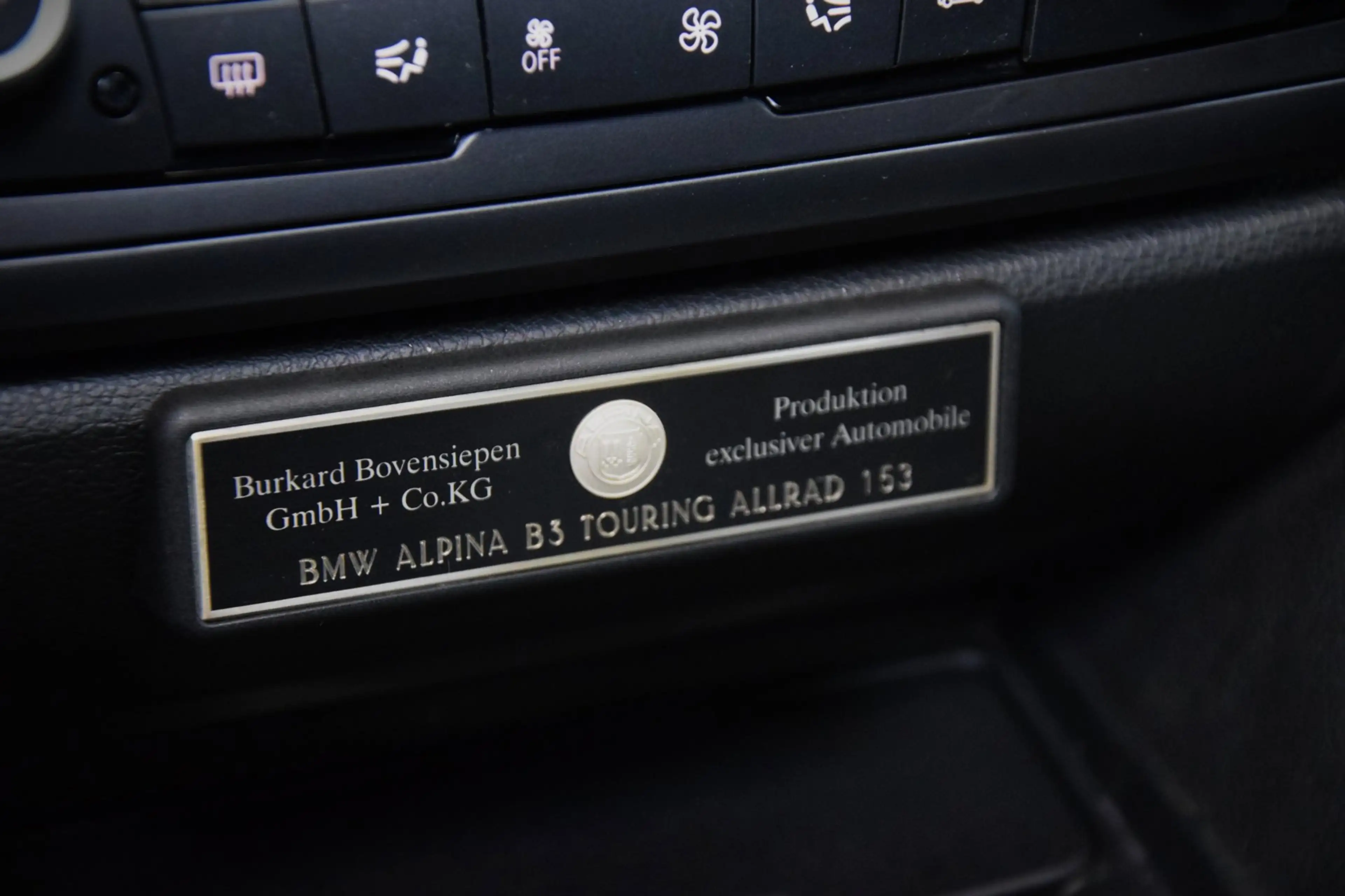Alpina B3 BMW ALPINA BITURBO TOURING ALLRAD Panoramadak|Head — photo 22
