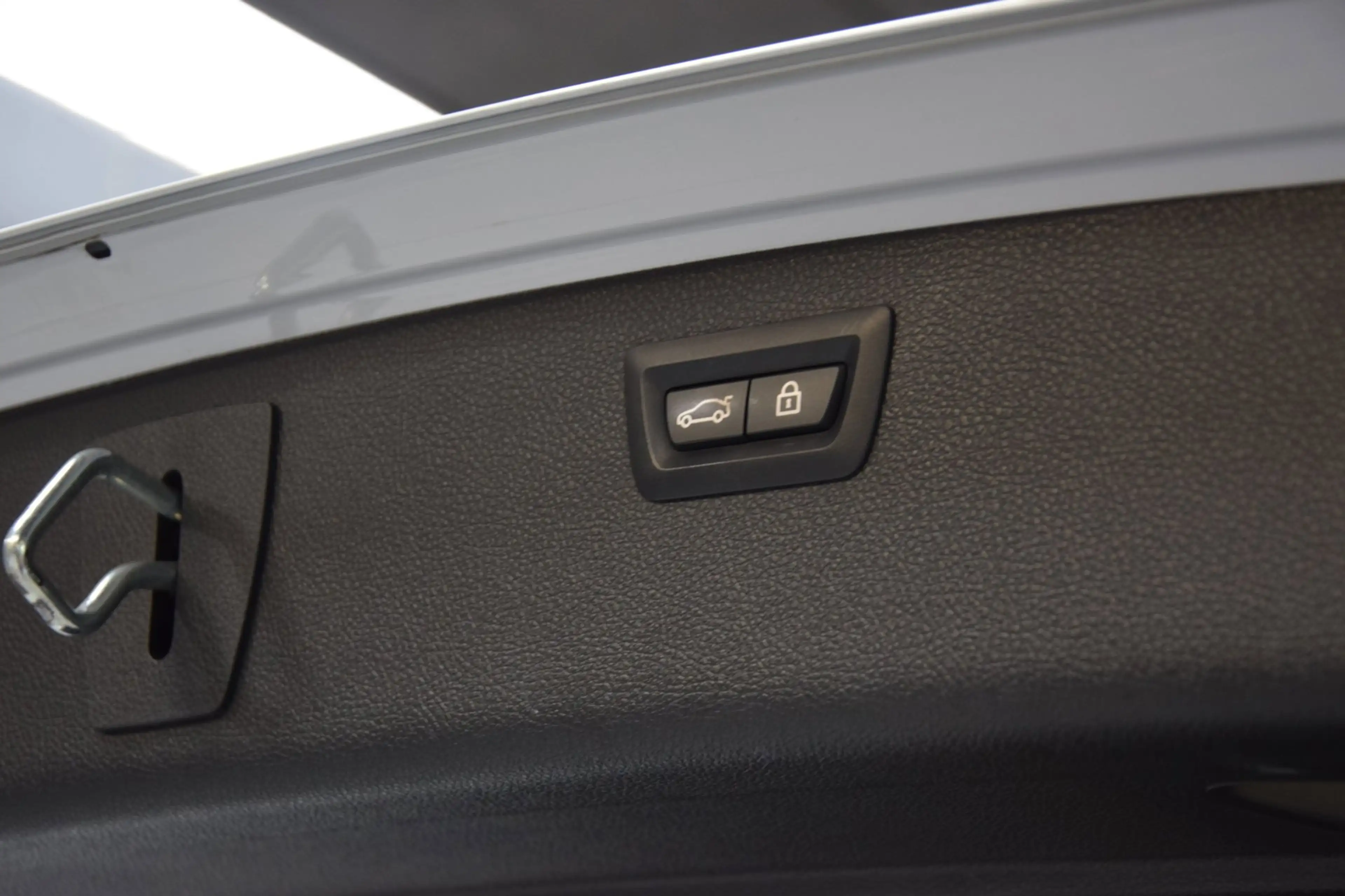 Alpina B3 BMW ALPINA BITURBO TOURING ALLRAD Panoramadak|Head — photo 42