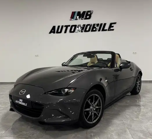 Mazda MX-5 MX5 RF 1.5L*cuir*navi*Faible Km*