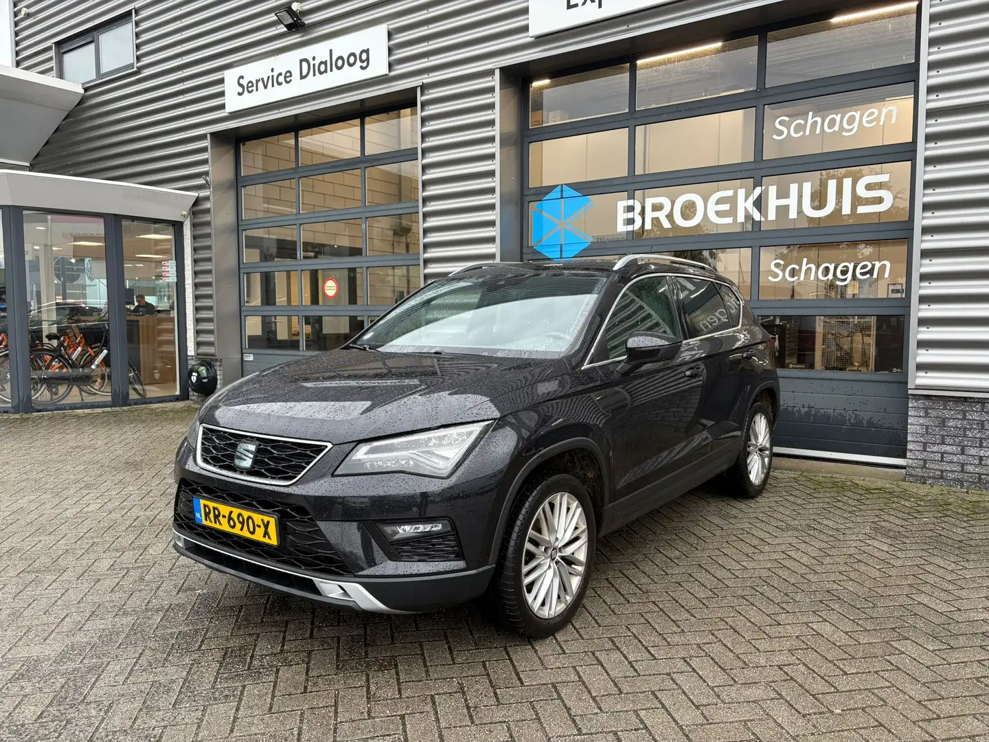 SEAT Ateca 1.4 EcoTSI Xcellence | Trekhaak | Led koplampen | Zwart - 2