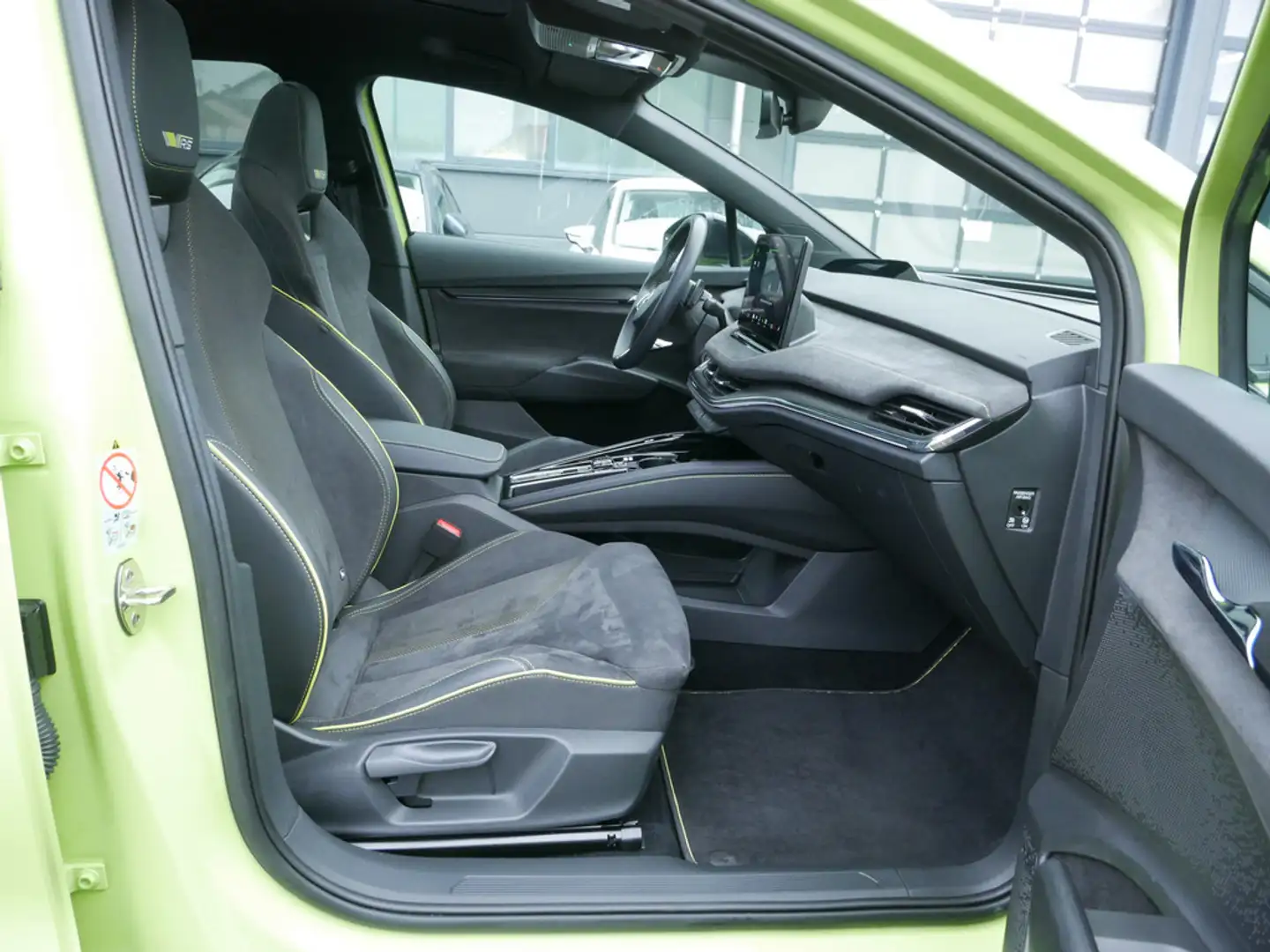 Skoda Enyaq Coupé RS Lounge HUD PANO MATRIX-LED AHK - 2