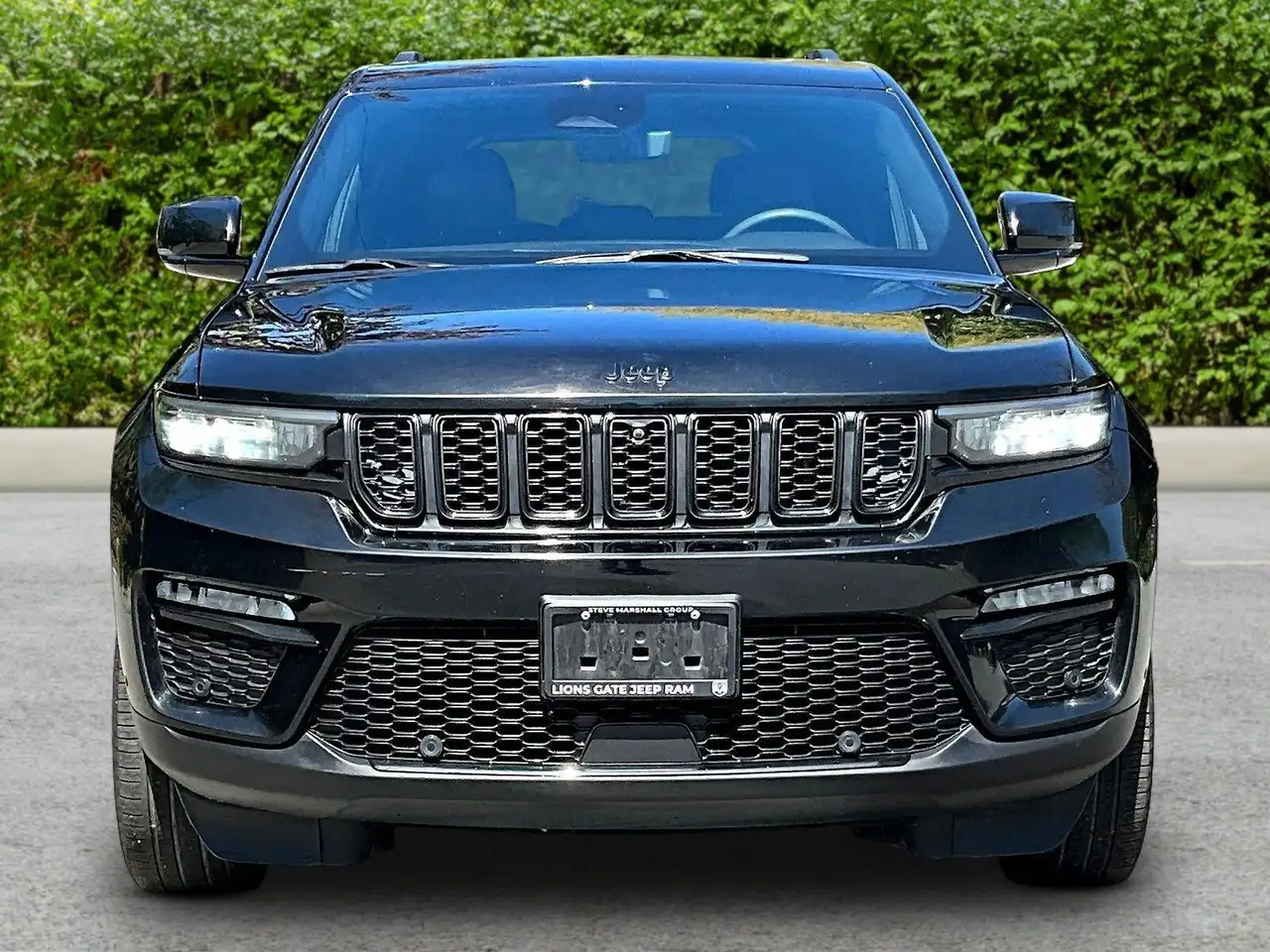 Jeep Grand Cherokee photo Jeep Grand Cherokee