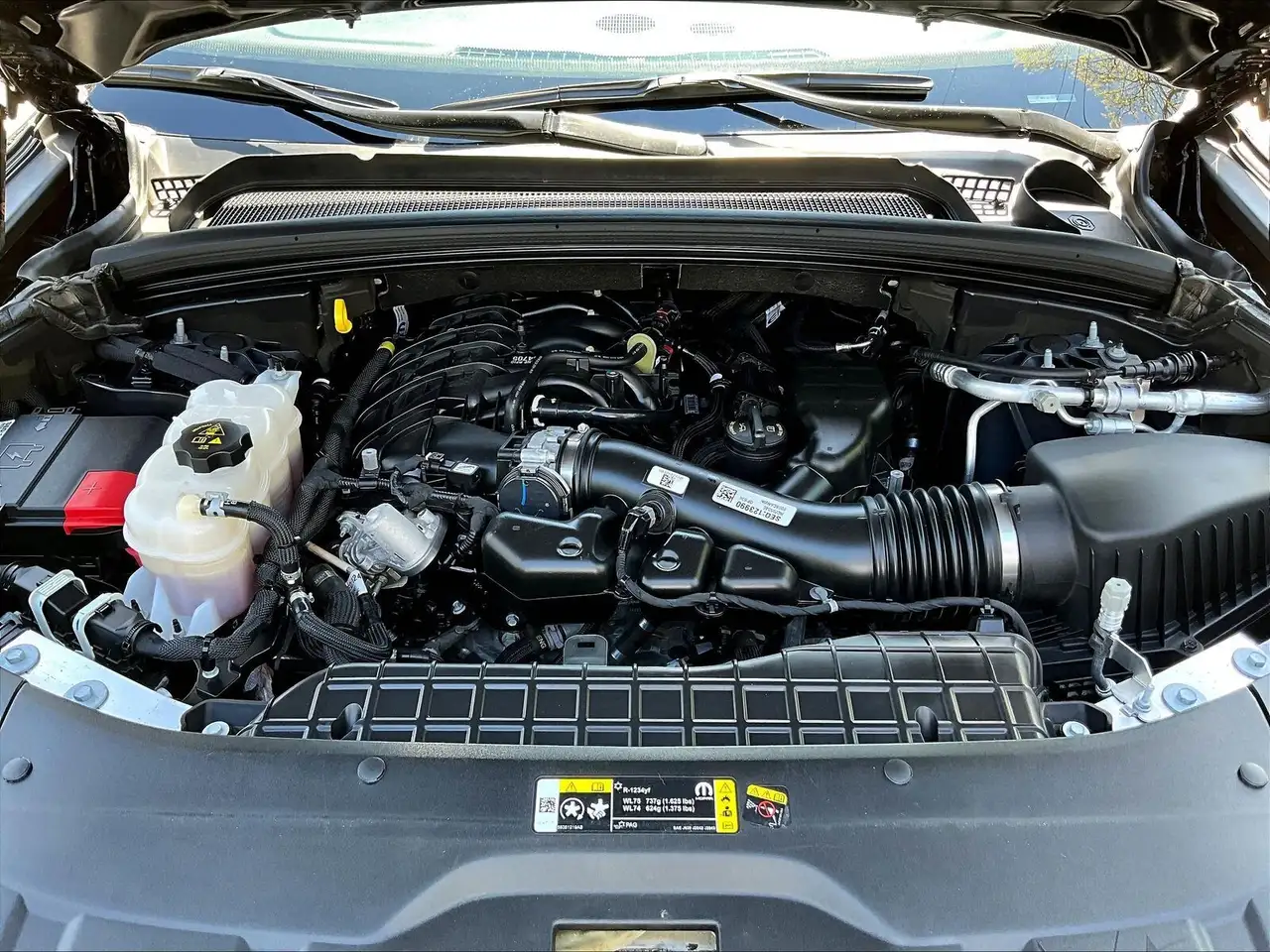 Jeep Grand Cherokee photo Jeep Grand Cherokee