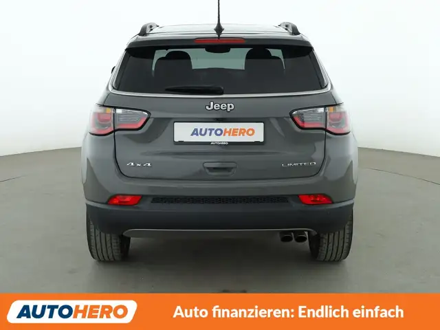 Jeep Compass view 5