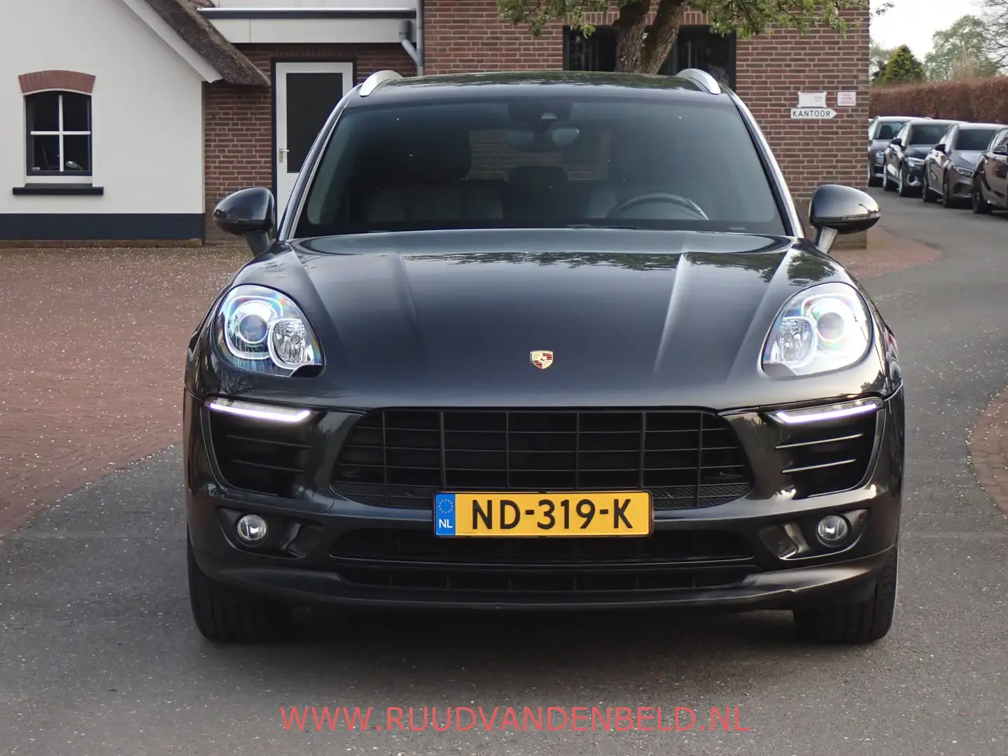 Porsche Macan 2.0 SPORTLEER / CAMERA / LUCHTVERING / NAVIGATIE Grigio - 2