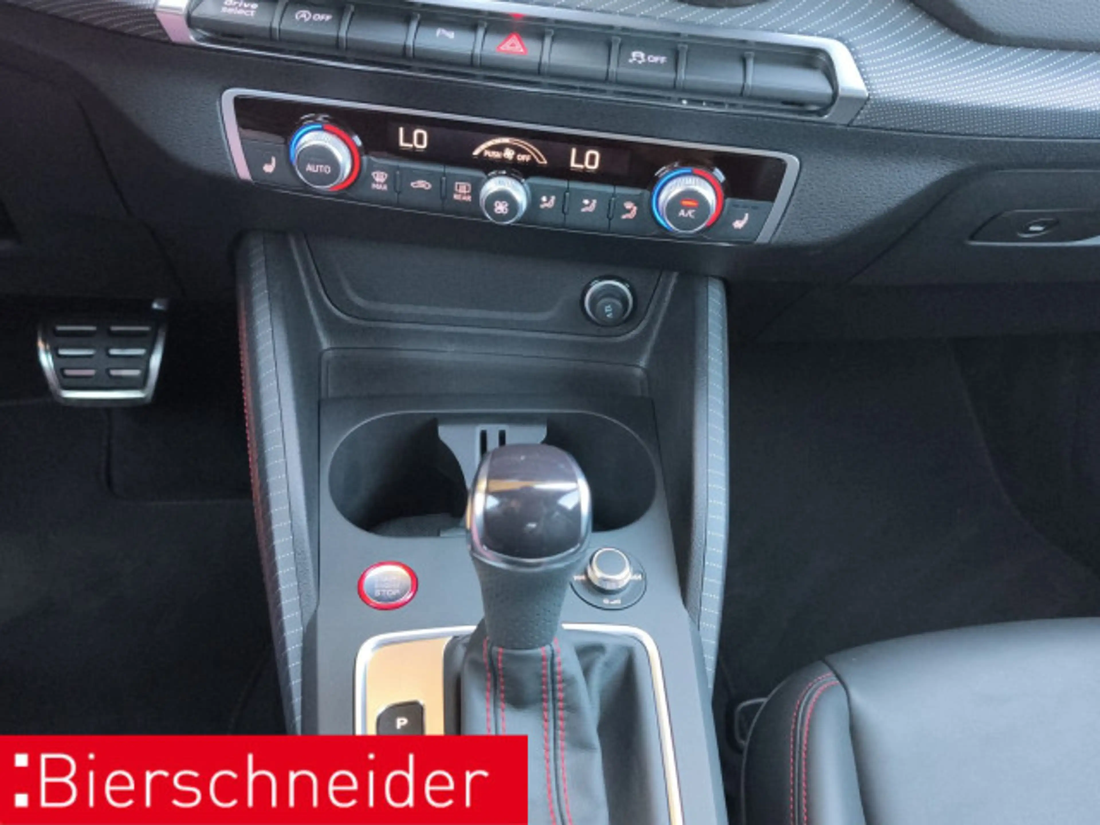Audi SQ2 TFSI qu Black AHK MATRIX NAVI CAM ACC — photo 13