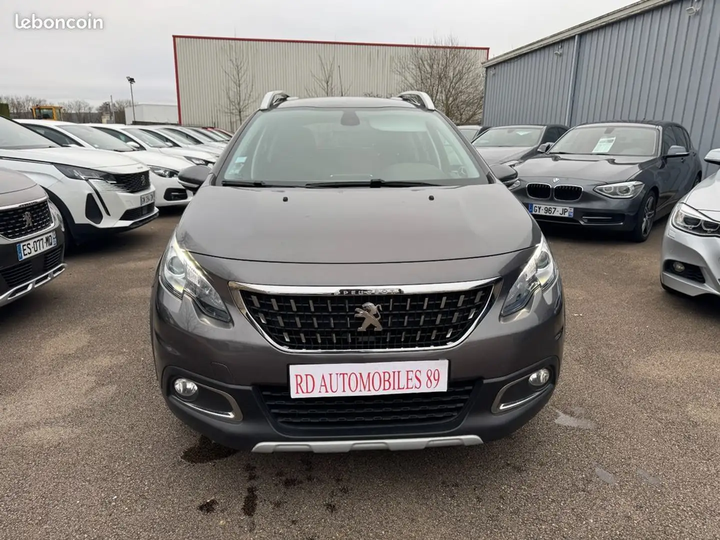 Peugeot 2008 1.2 PTEC 110 Allure EAT6 Gris - 2