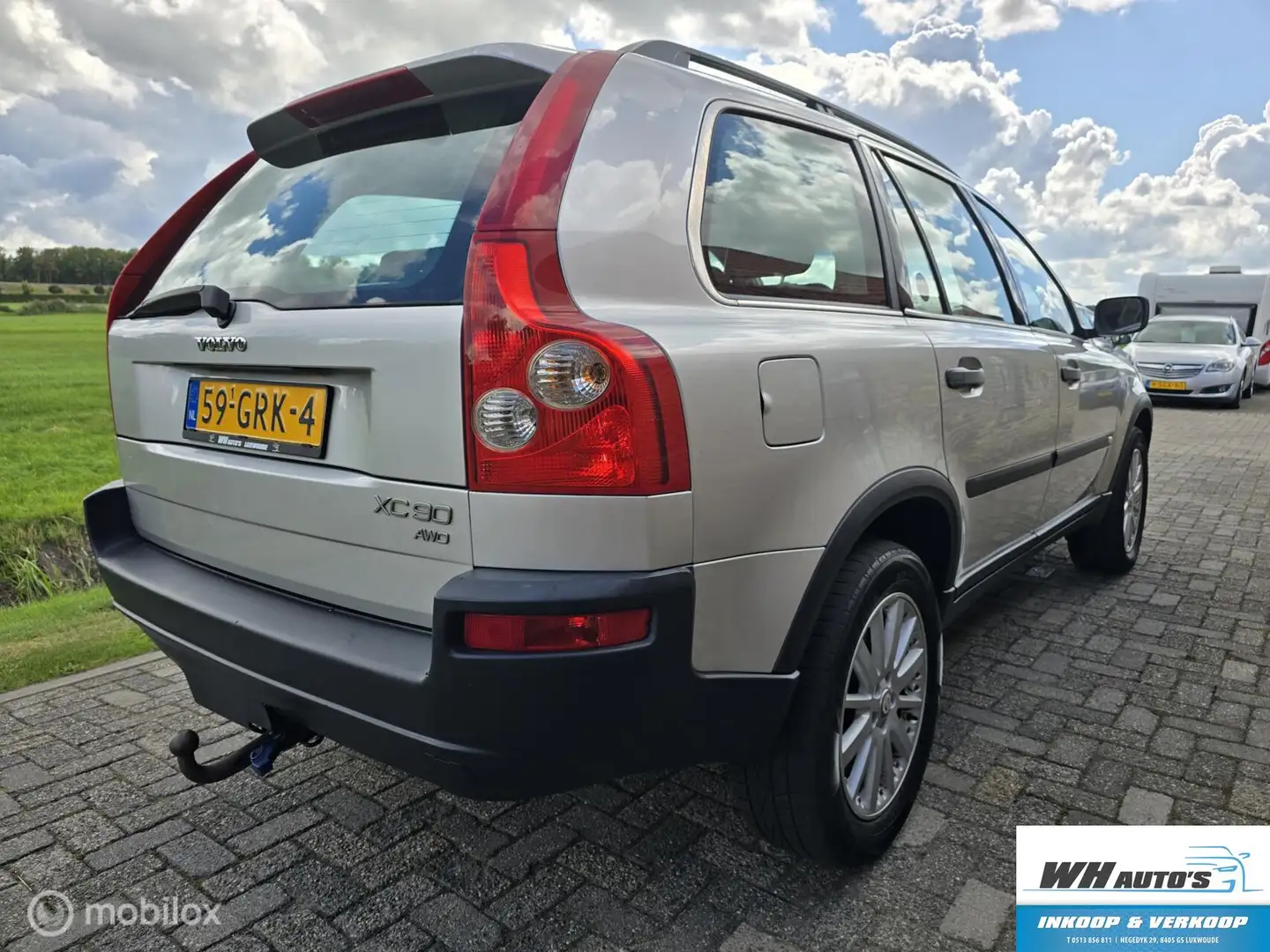 Volvo XC90 2.5 T Exclusive Grijs - 2