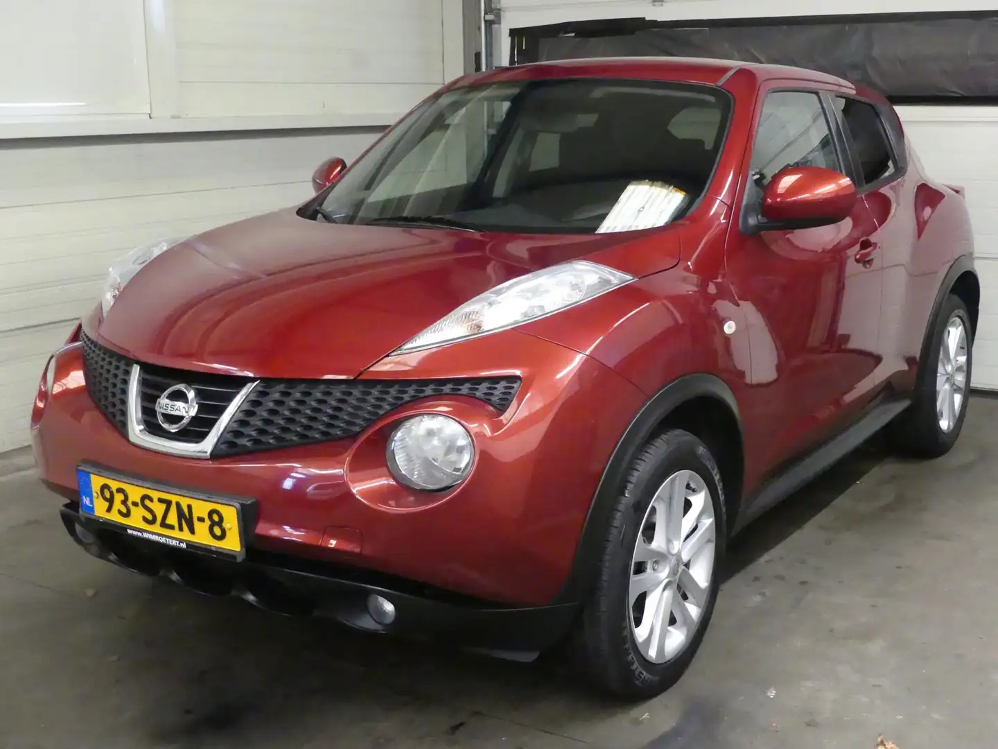 Nissan Juke 1.6 Acenta Eco - Airco - Trekhaak - APK 2025 Rood - 1