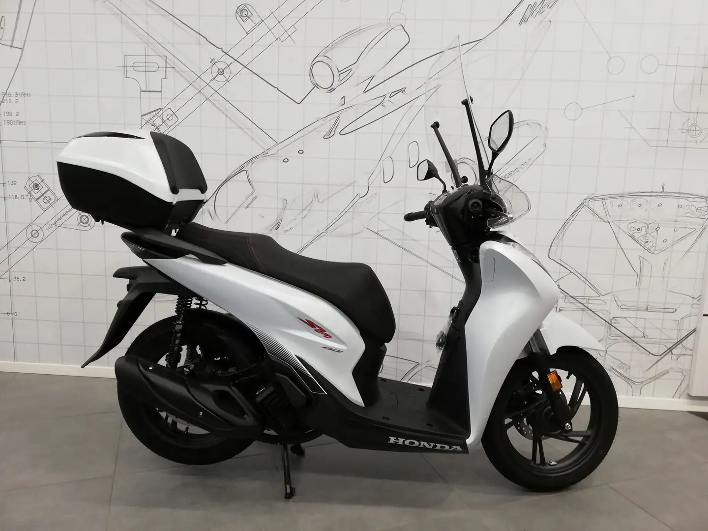 Honda SH 150 ABS PEARL COOL WHITE SPORT - 1