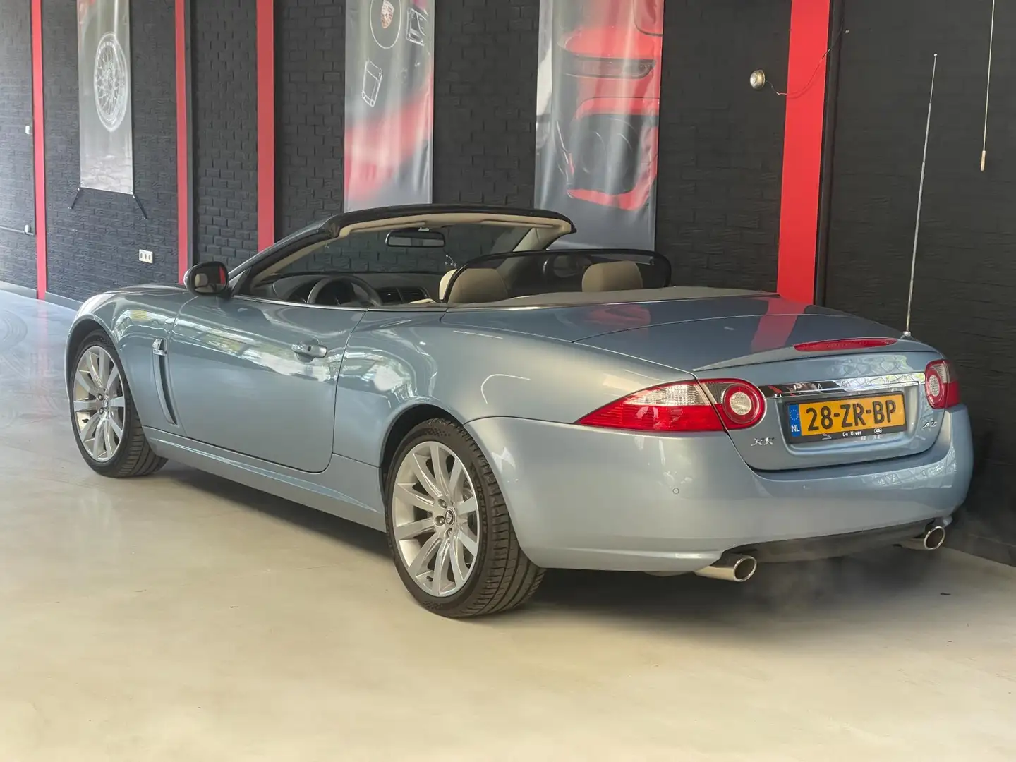 Jaguar XK 4.2 V8 Convertible | YOUNGTIMER| UNIEKE STAAT Blauw - 2