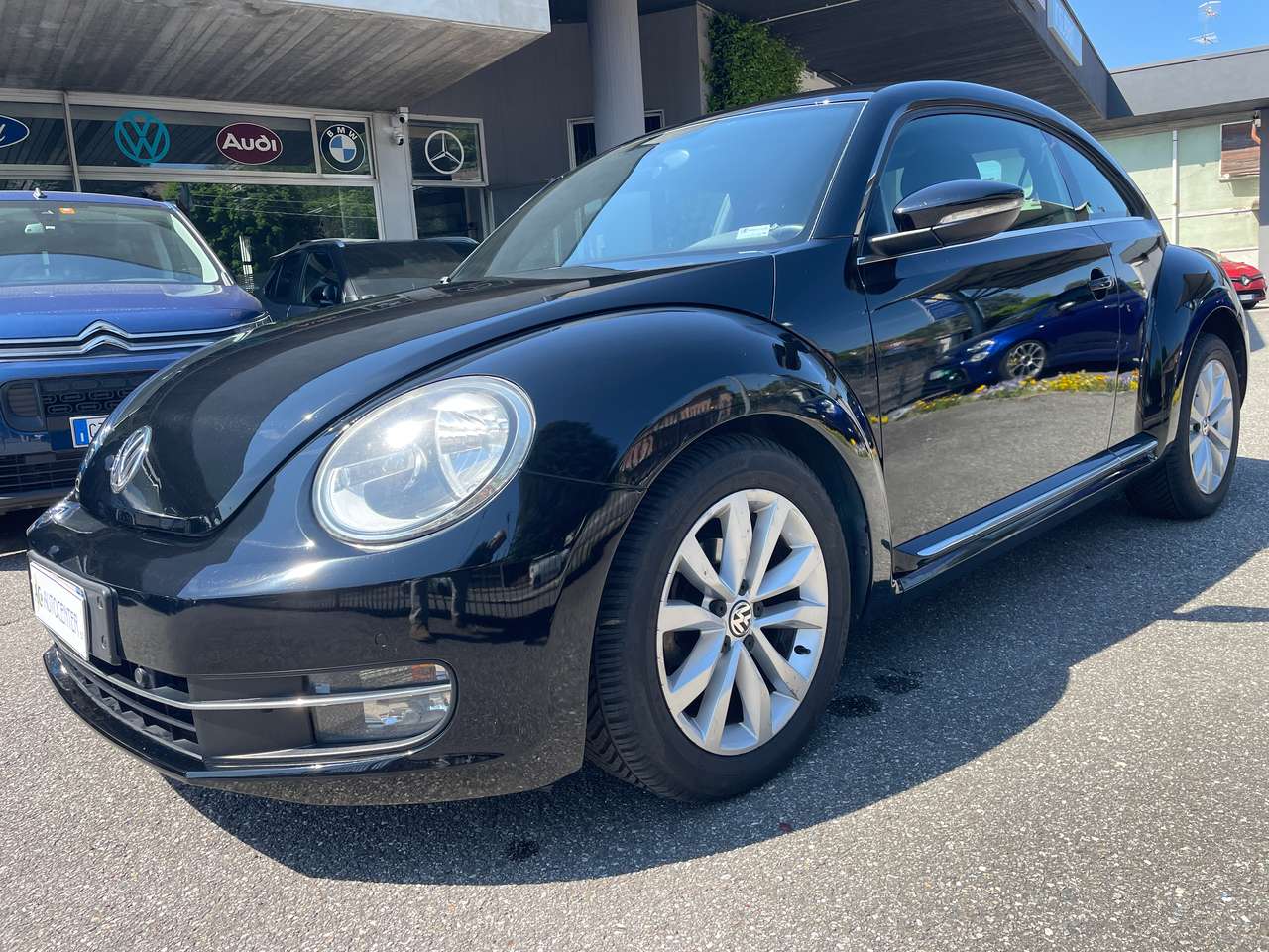 Volkswagen Maggiolino Maggiolino 2011 1.6 tdi Design 105cv
