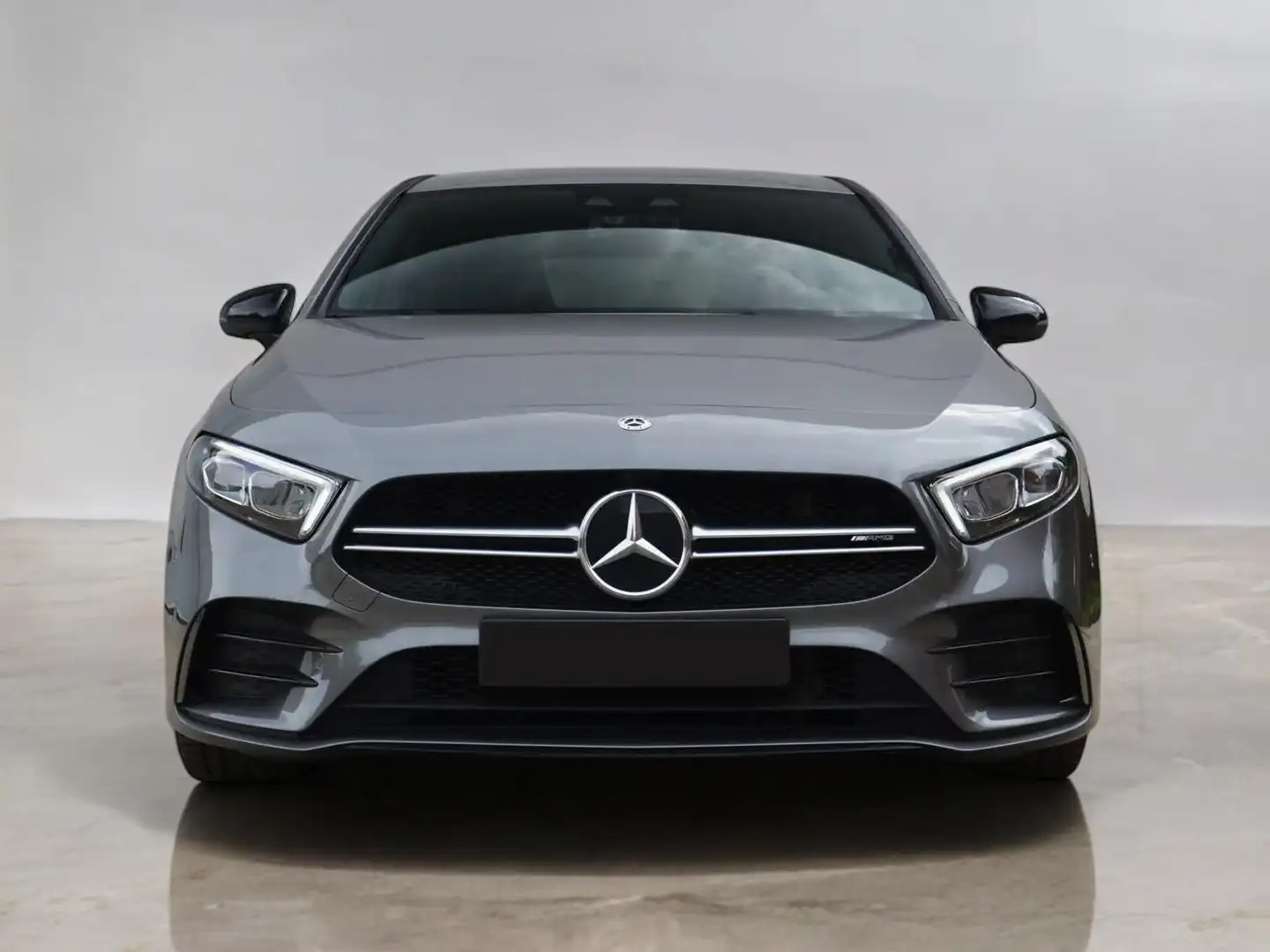 Mercedes-Benz A 35 AMG AMG A 35 4Matic AMG Speedshift DCT 7G Grijs - 1