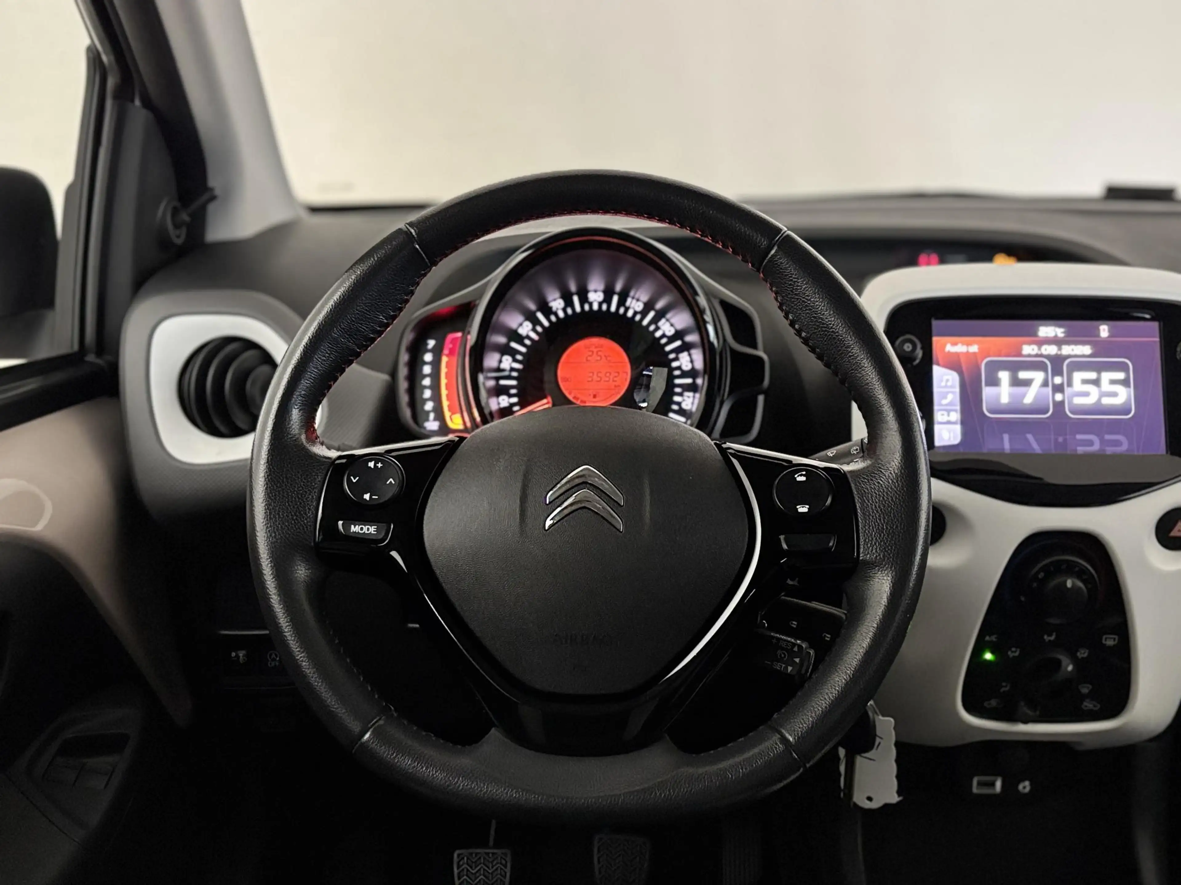 Citroen C1 1.0 VTi Feel | Apple-Android | Airco | Parkeercame — photo 14