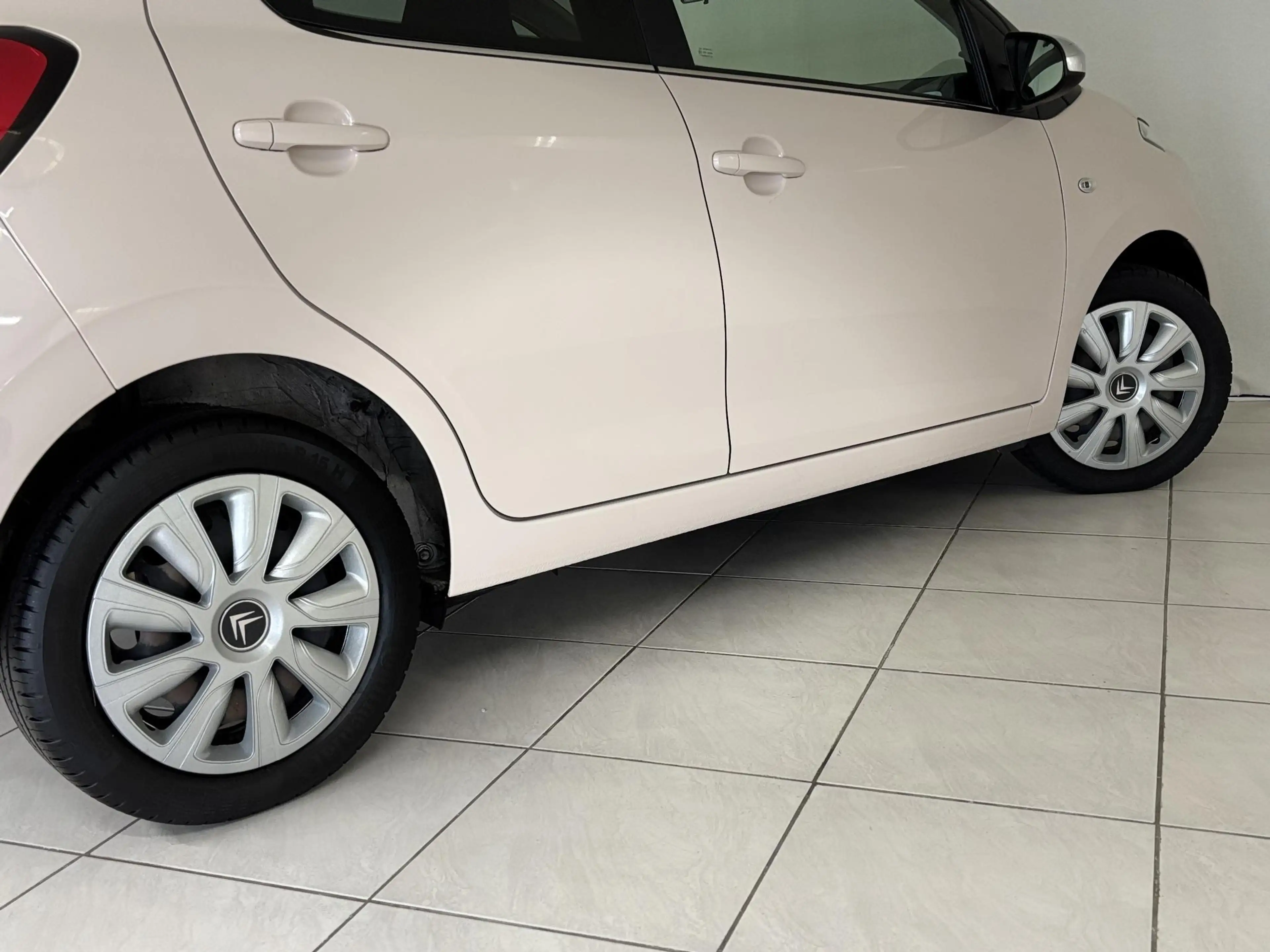 Citroen C1 1.0 VTi Feel | Apple-Android | Airco | Parkeercame — photo 17