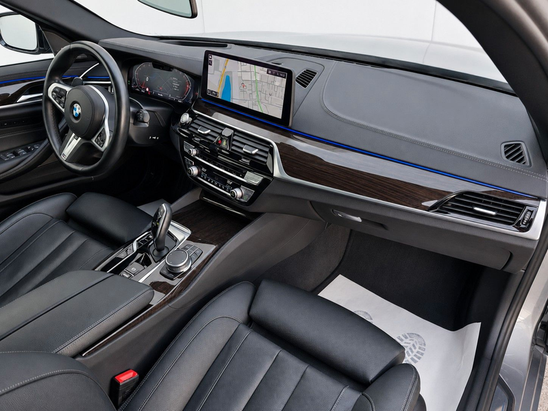 BMW 540 d xDr*LUXURY LINE*HUD*SITZBELÜFT.*ACC*HARMAN — photo 9