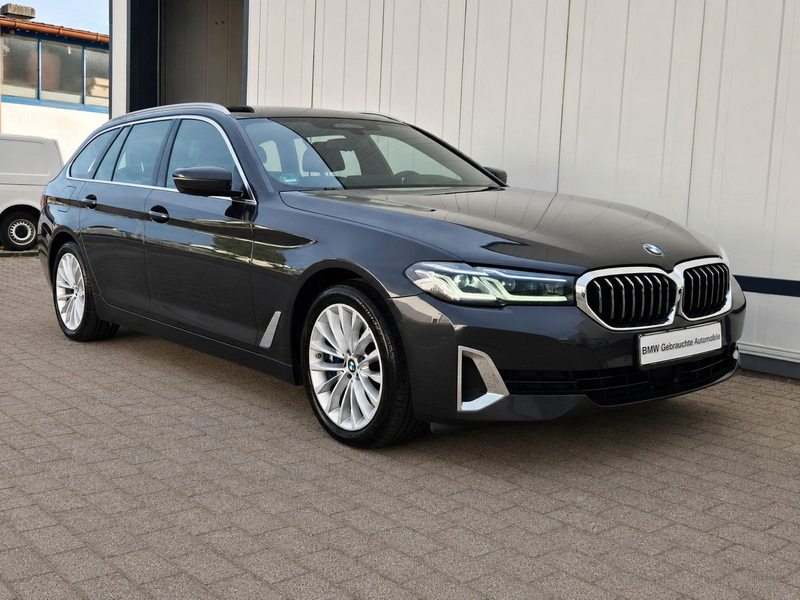 BMW 540 d xDr*LUXURY LINE*HUD*SITZBELÜFT.*ACC*HARMAN — photo 2