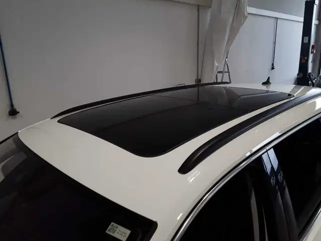 Volkswagen Passat view 15