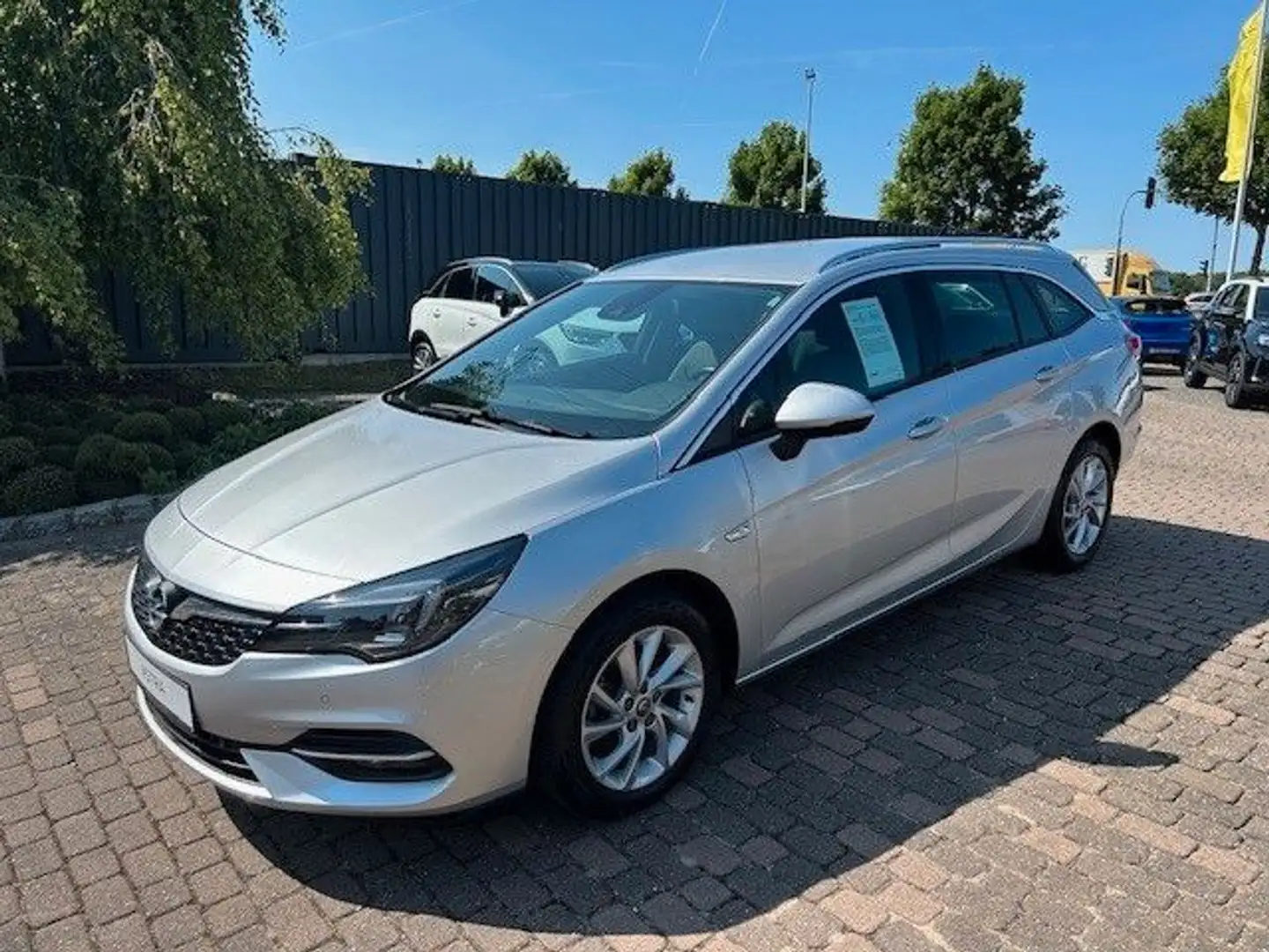 Opel Astra K Sports Tourer Elegance Start/Stop Silber - 1