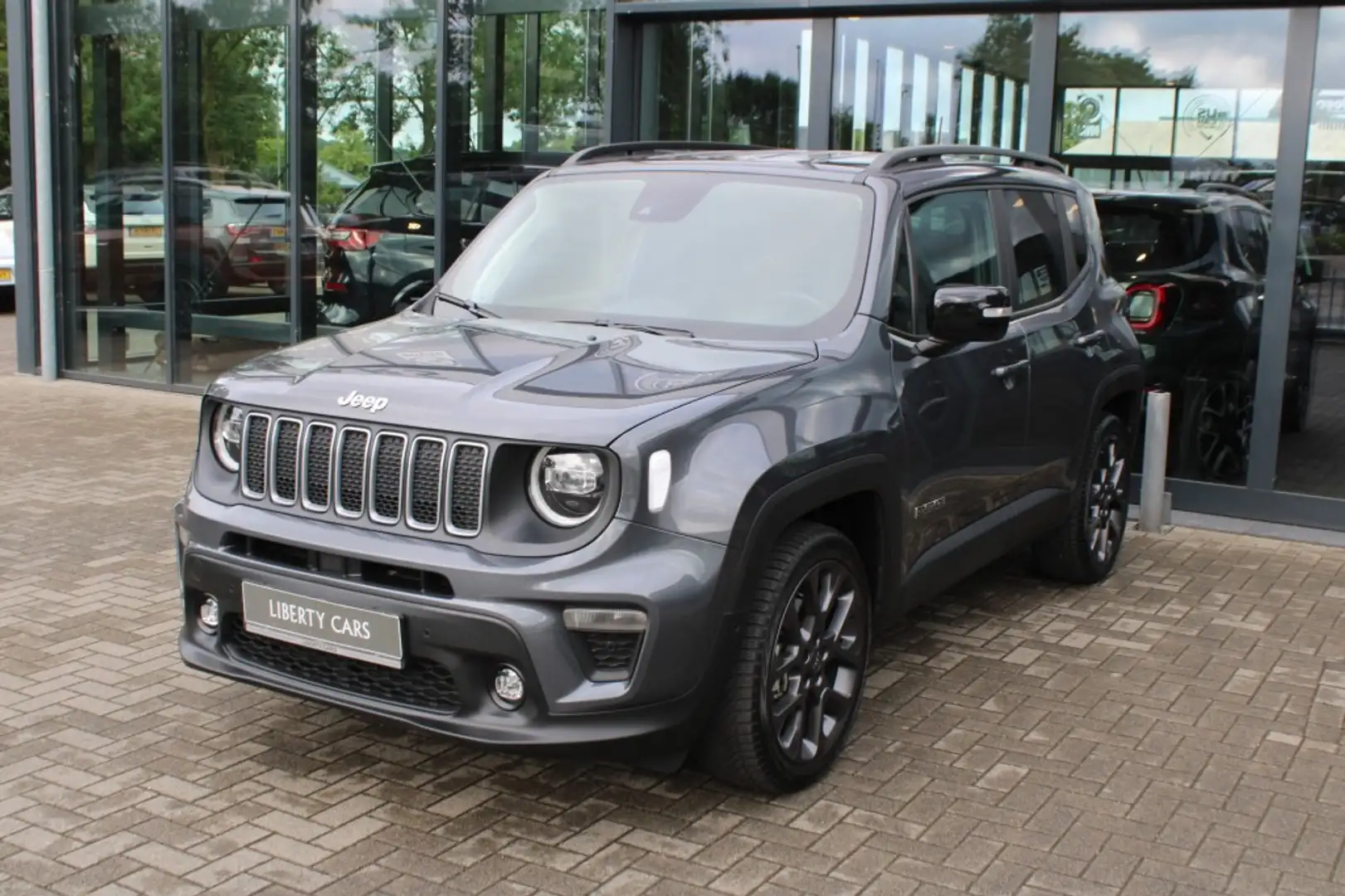 Jeep Renegade 1.5T S-Edition e-HYBRID Camera Lane assist Leder 2 Grijs - 2