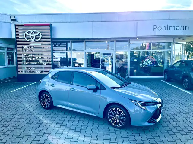 Toyota Corolla Hybrid Team D KAMERA*LED*ACC*DAB*SH