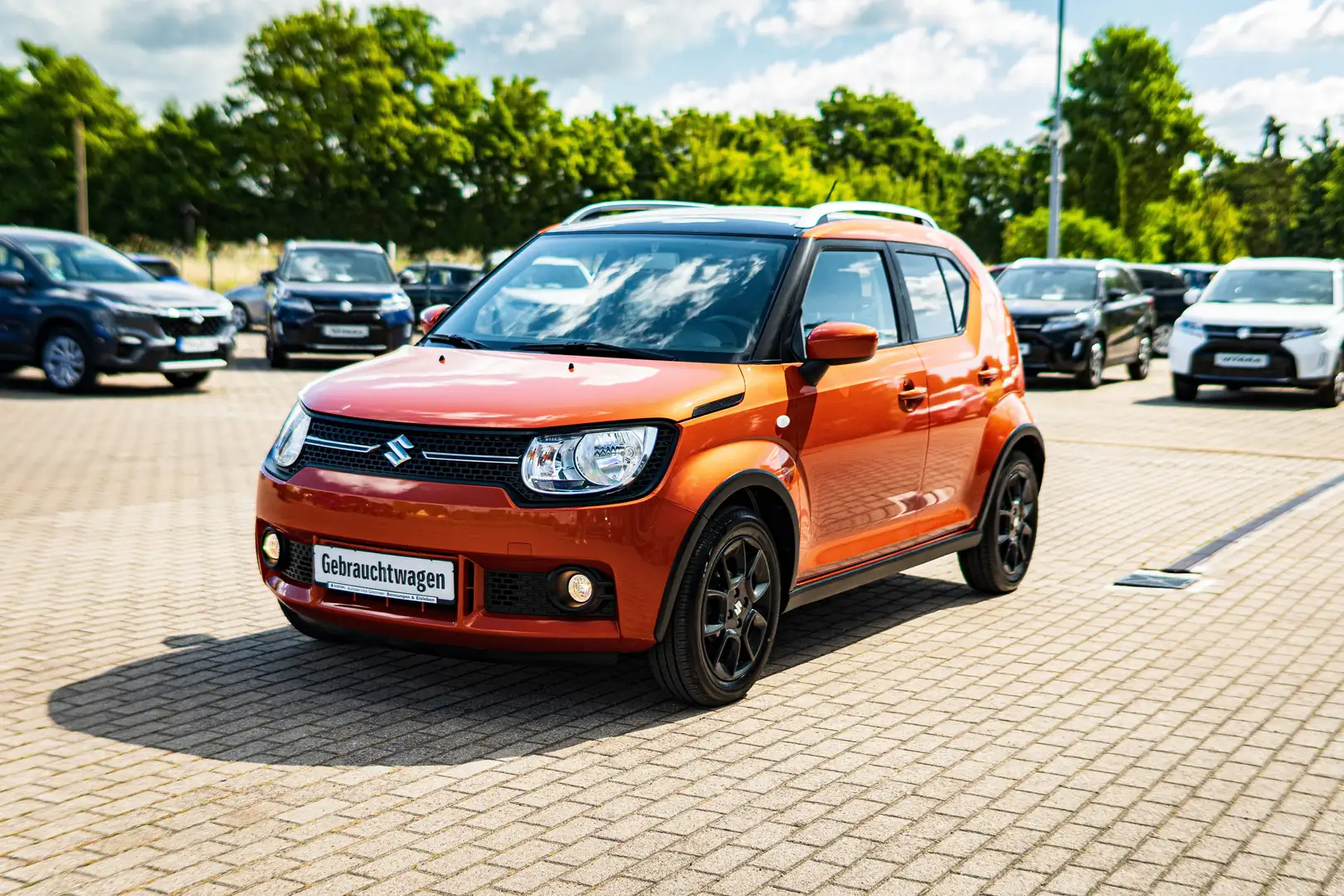 Suzuki Ignis Dualjet Allgrip Intro Edition Oranje - 1