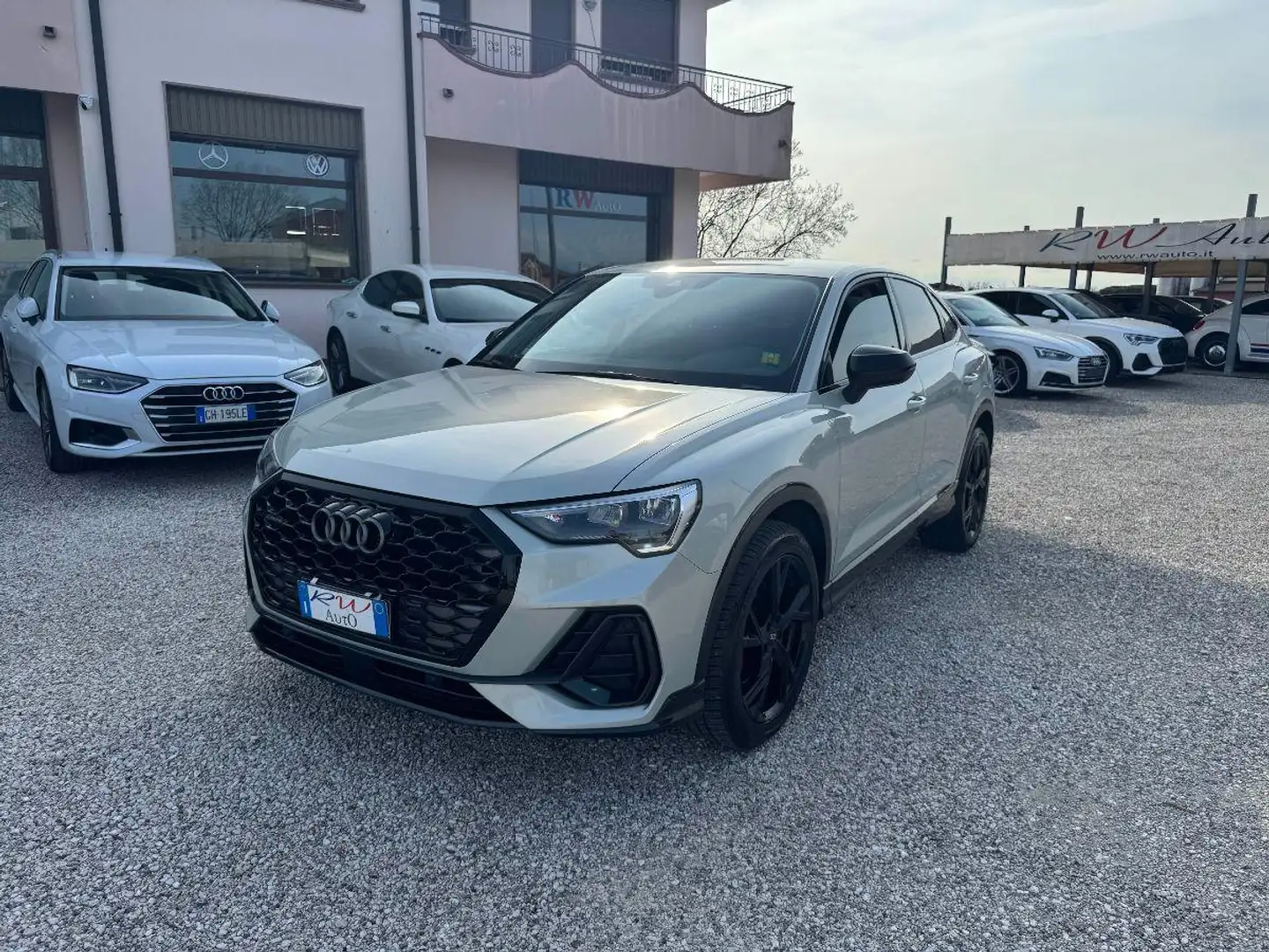 Audi Q3 SPB 45 TFSI S tronic quattro edition Grey - 2