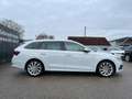 Skoda Octavia Combi 2,0 TDI Style DSG | NP: €47.000 Weiß - thumbnail 2