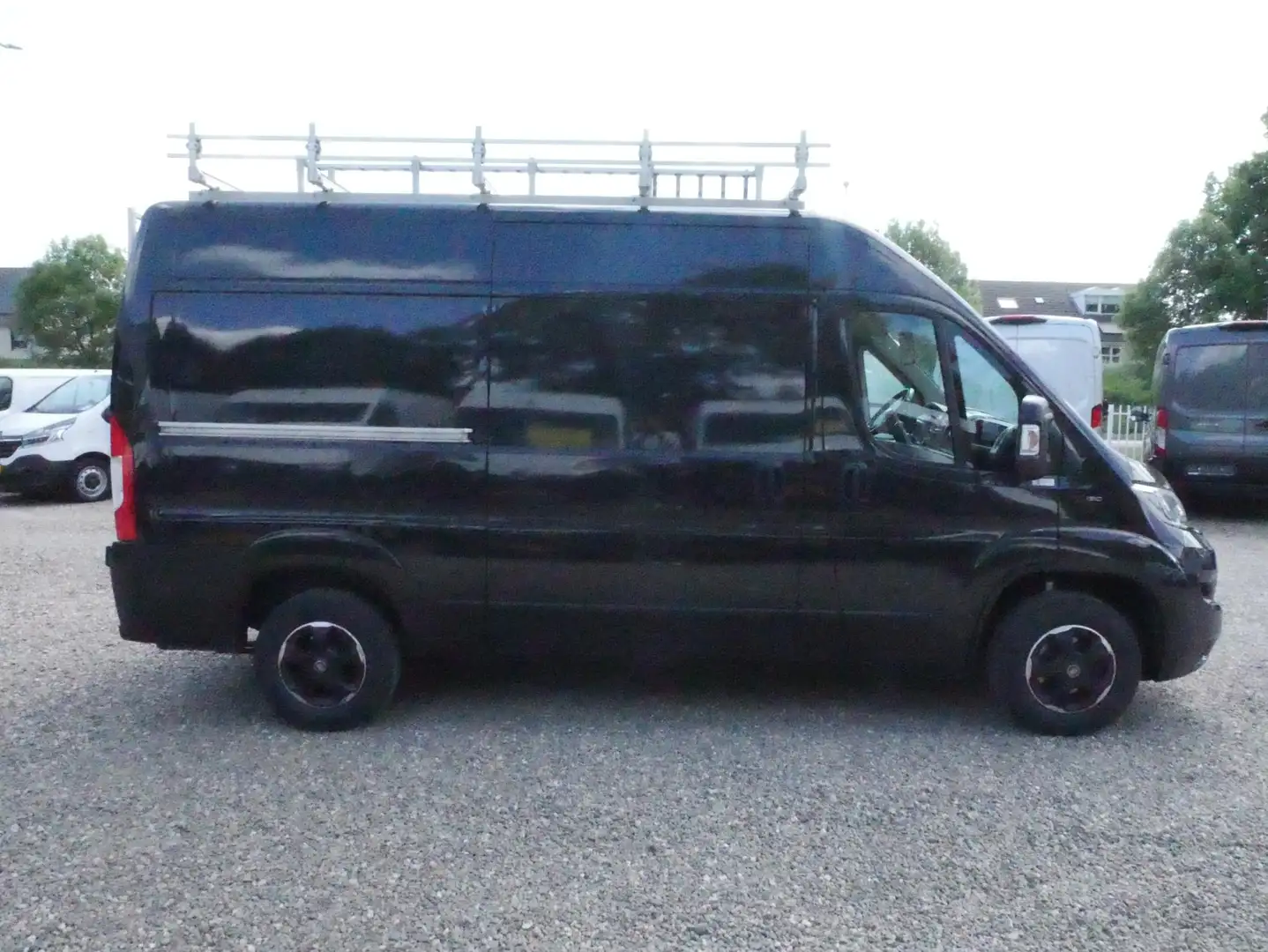 Fiat Ducato 2.3 MultiJet 130PK L2H2 Airco Glasresteel Prime De Zwart - 2