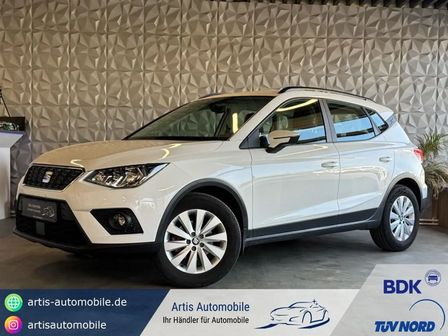 SEAT Arona Style CARPLAY-NAVI*SITZHEIZUNG*VRT-Cockpit Blanc - 1
