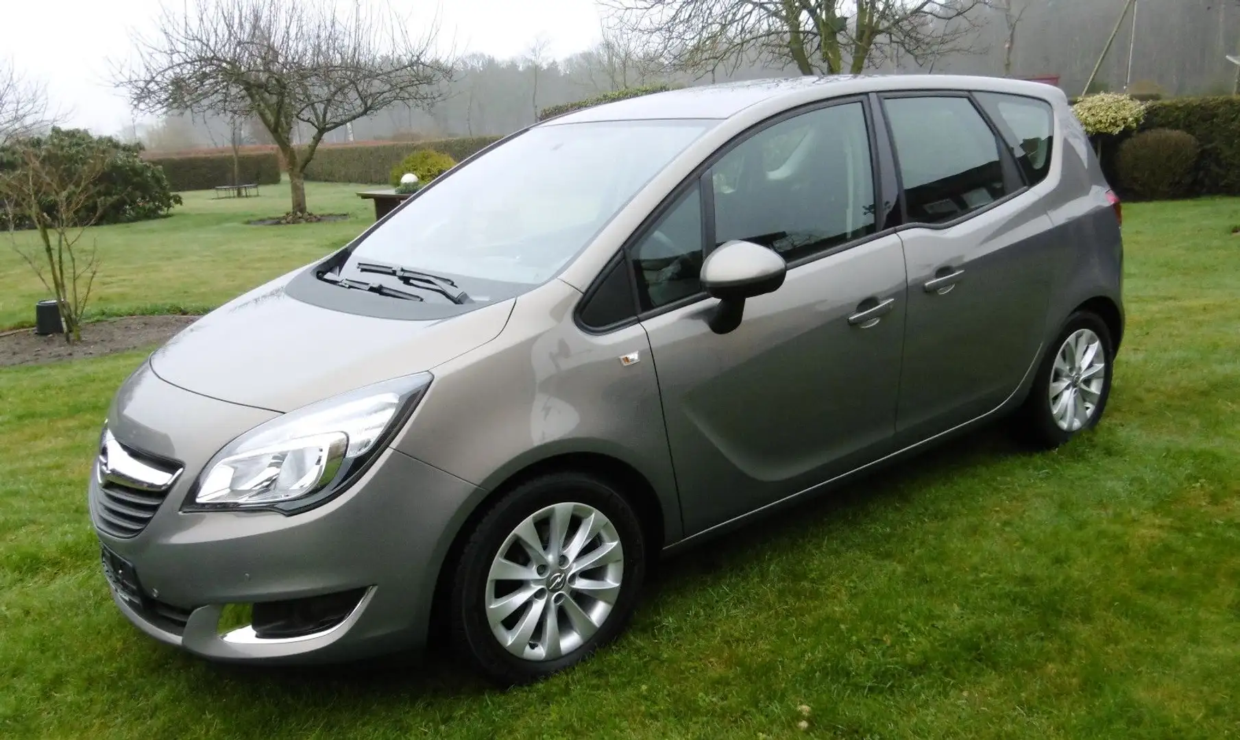 Opel Meriva 1.4 drive (( Top Zustand incl Garantie )) Braun - 1
