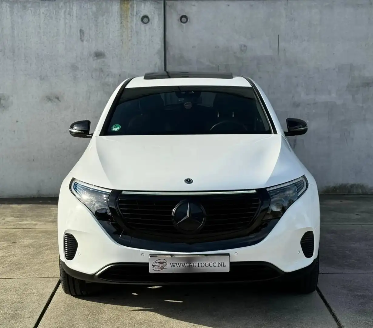 Mercedes-Benz EQC 400 4MATIC SOH 94% 80kWh PANO NAP BTW Blanc - 2