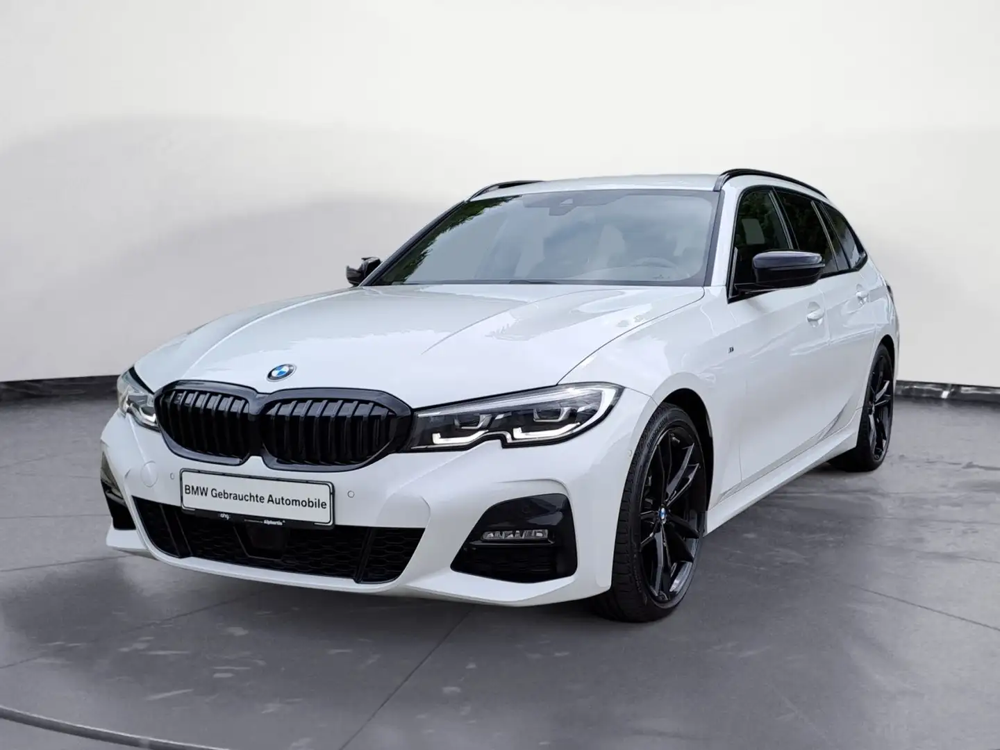 BMW 320 i Touring M Sport Auto Sport Aut. Klimaaut. Wit - 2