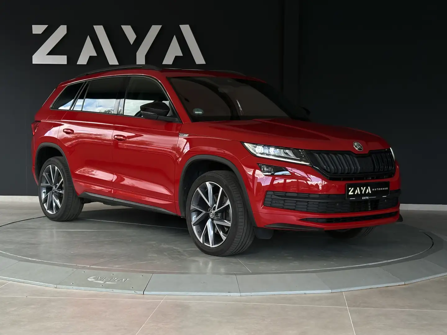 Skoda Kodiaq 2.0 TSI SportLine*4X4*7-S*PANO*R-KAMERA* Roşu - 1