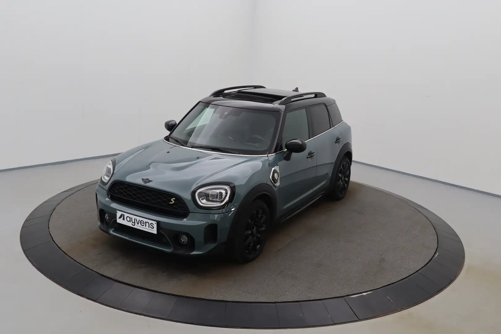MINI Countryman SE All4 1.5 PHEV Cooper Business LEDER/CUIR LED GPS PDC CA Groen - 1