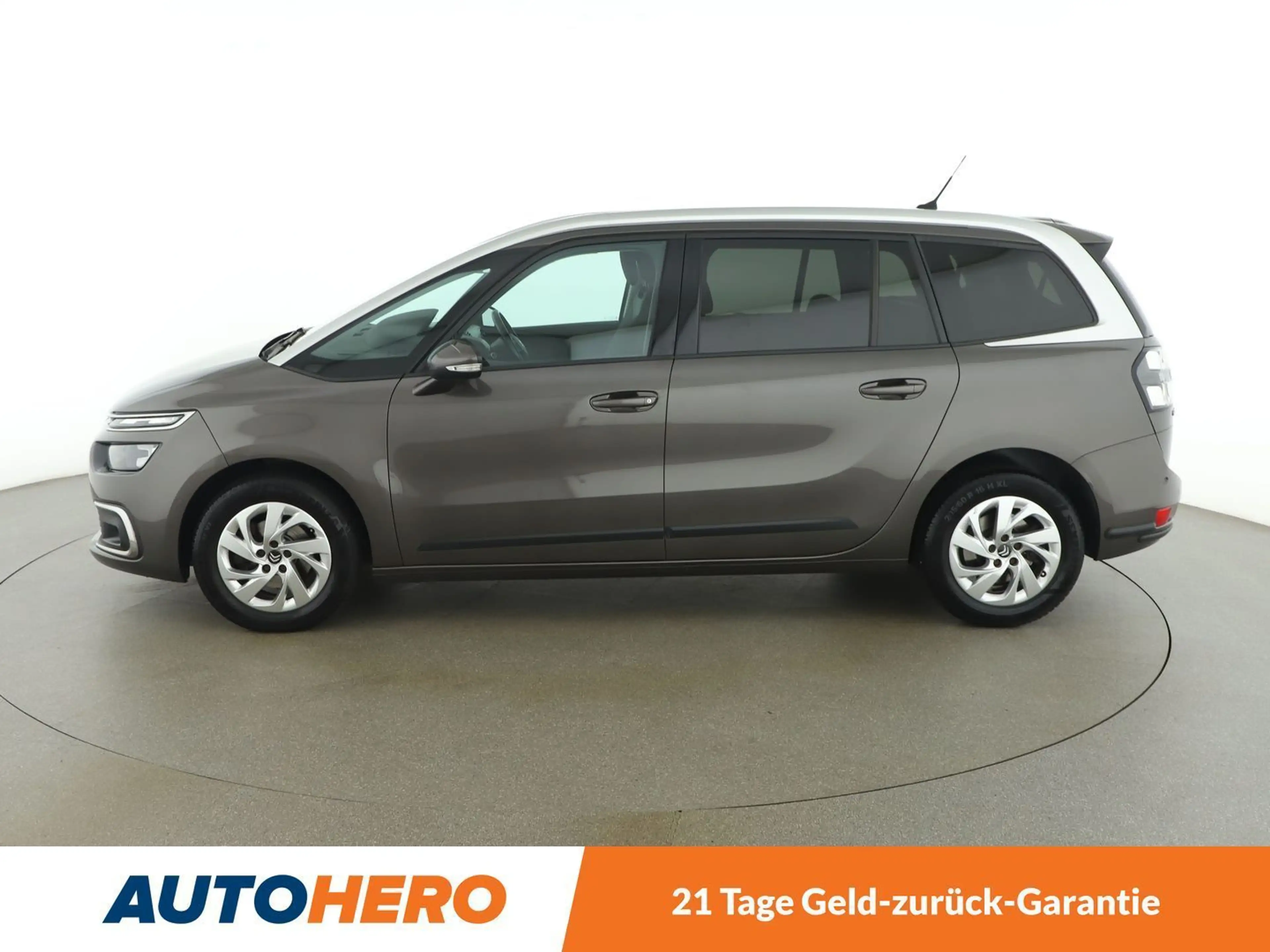 Citroen C4 Picasso 1.6 Blue-HDi Feel Edition *NAVI*CAM*TOT*7-SZ*TEMPO — photo 3