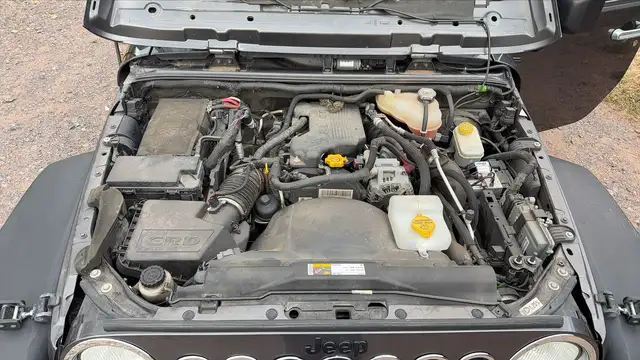 Jeep Wrangler view 15