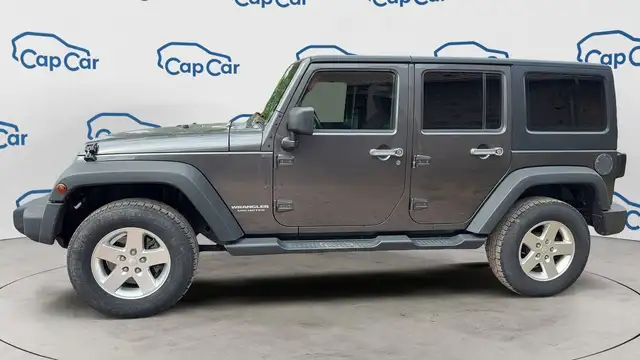 Jeep Wrangler view 2