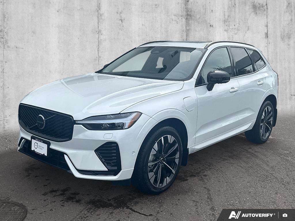 2026 Volvo XC60 T8 AWD Plus Dark Theme alt 3