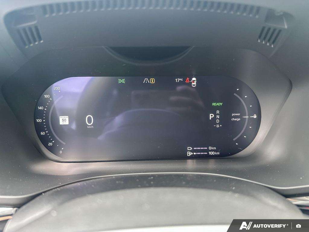 2026 Volvo XC60 T8 AWD Plus Dark Theme thumb 15